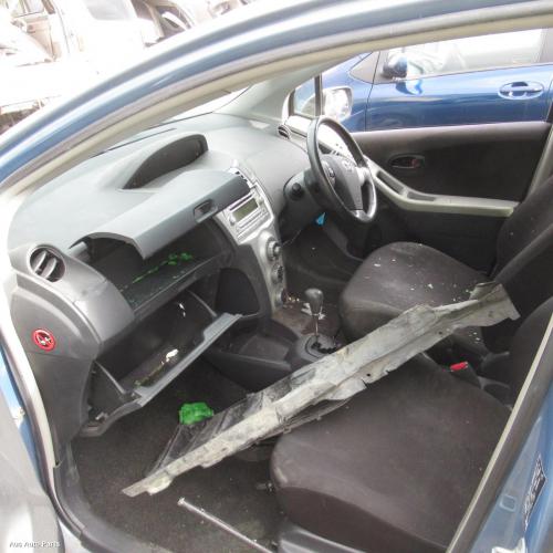 This is Actual photo of  fits 2005~ 2011 Toyota yaris