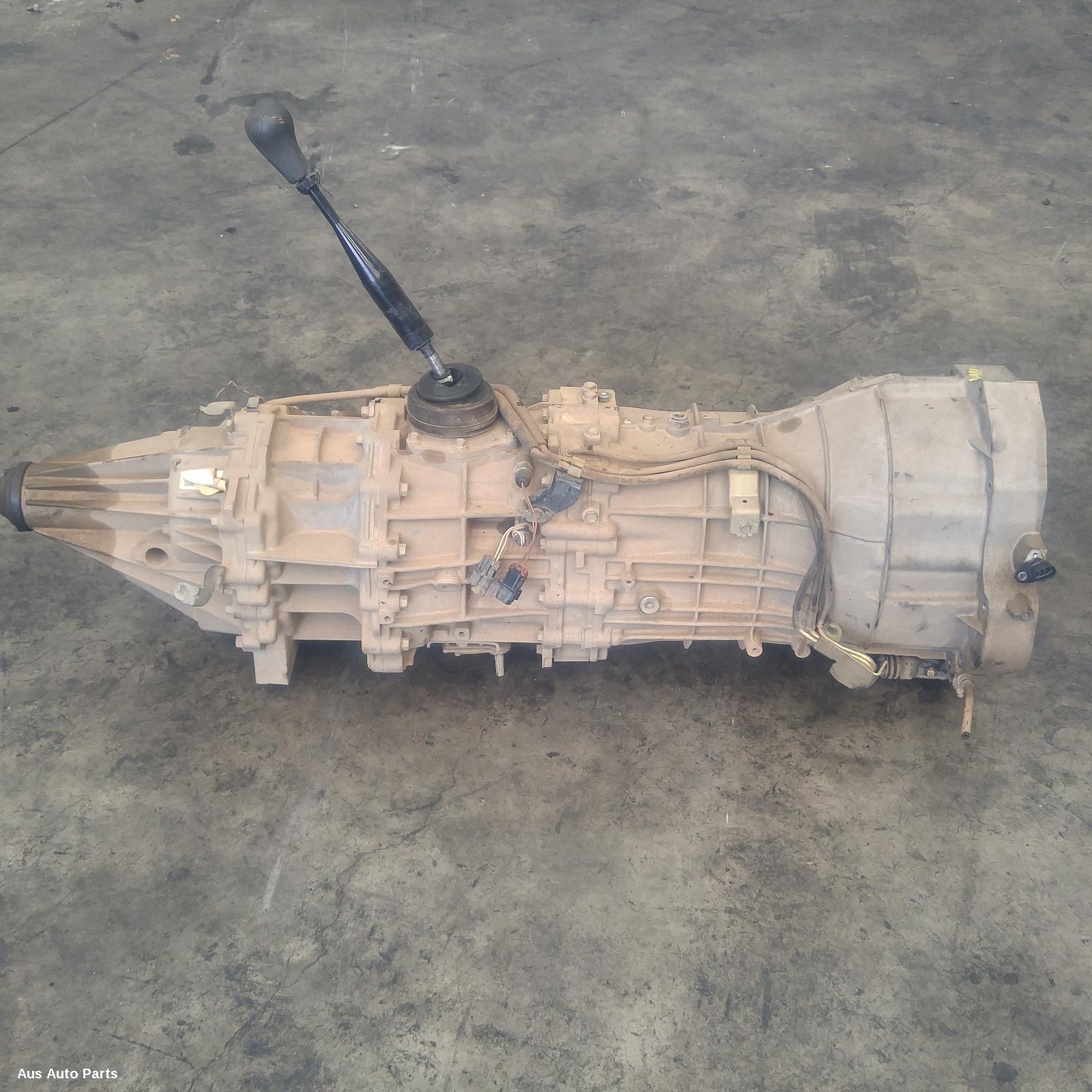 87643, Used transmission/gearbox for 2005 navara d40, manual, 4wd