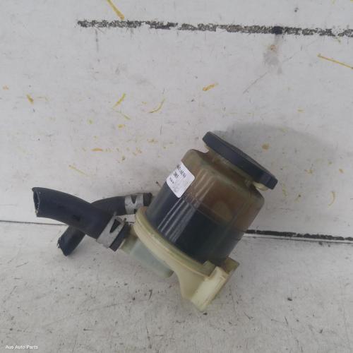 power steering reservoir