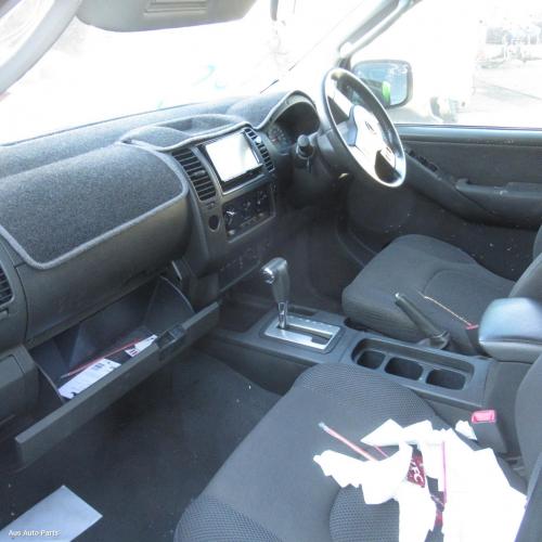 This is Actual photo of  fits 2005~ 2015 Nissan navara