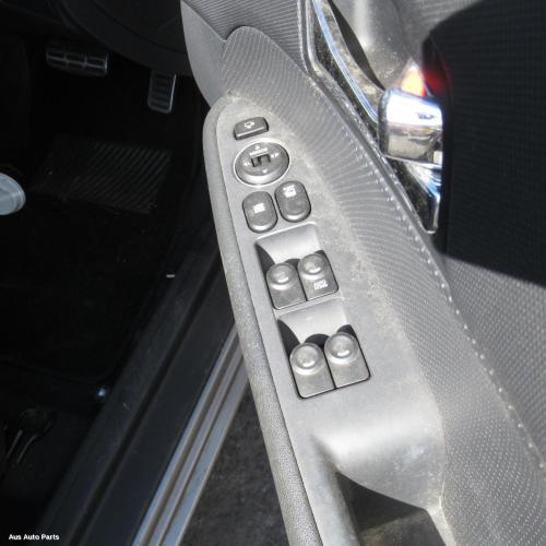 This is Actual photo of  fits 2009~ 2012 Hyundai i30