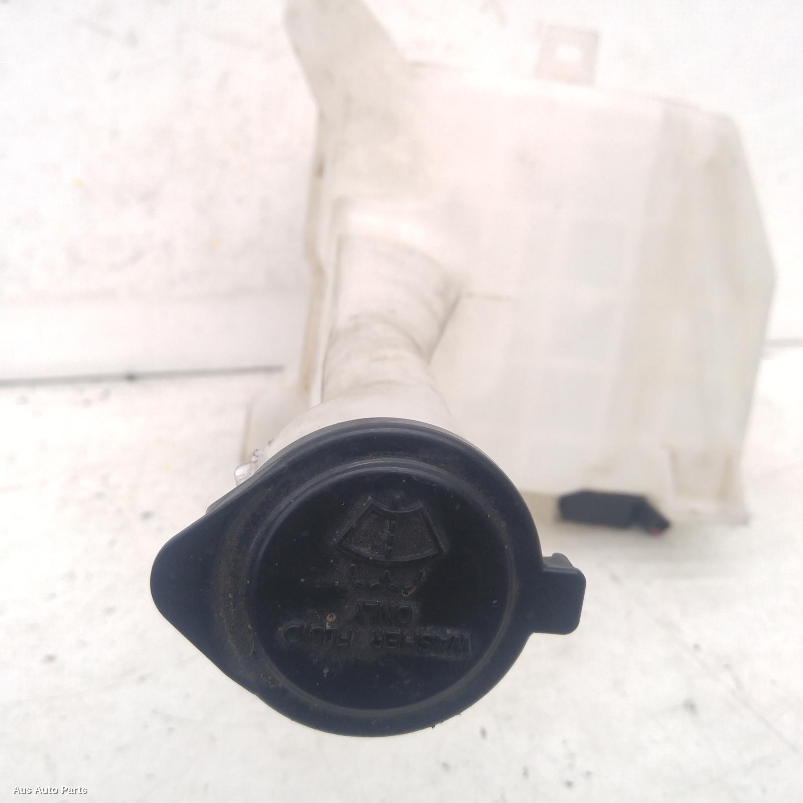 Camry Washer Bottle 2006-2011 acv40/ahv40,06/06-11/11 00004215 #90711