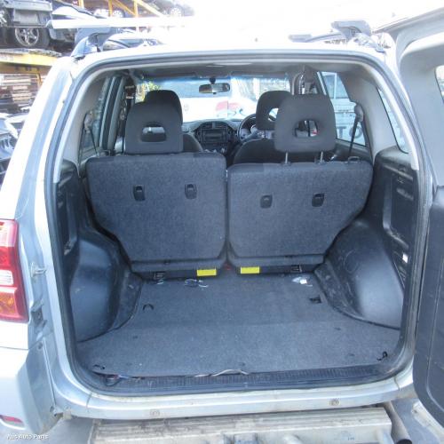 This is Actual photo of  fits 2000~ 2005 Toyota rav4