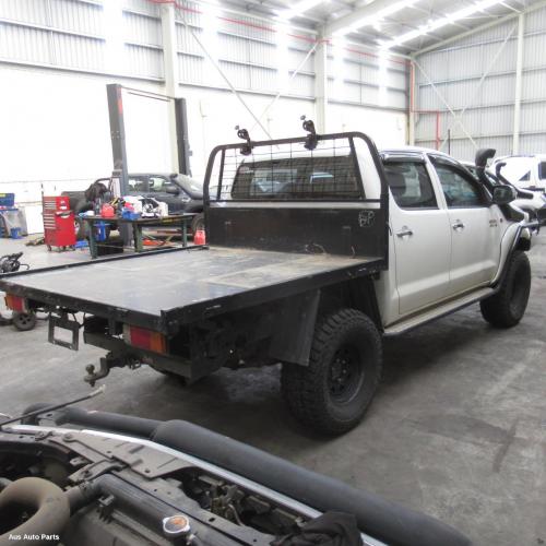 This is Actual photo of  fits 2005~ 2015 Toyota hilux