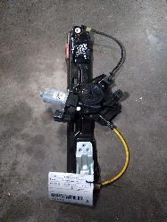 View Auto part Left Rear Wnd Reg/Motor Land Rover Rangerover Evoque 2013