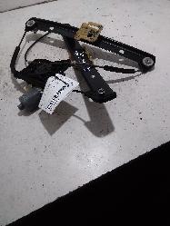 View Auto part Right Front Window Reg/Motor Audi Q2 2018