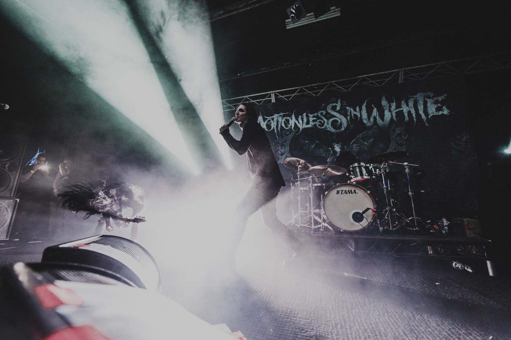 SAVETONIGHT_LIVENATION_MIW_SYDNEY_WEB-7
