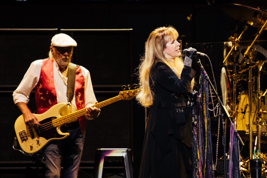 190820 Fleetwood Mac - Mitch Lowe Photo-4