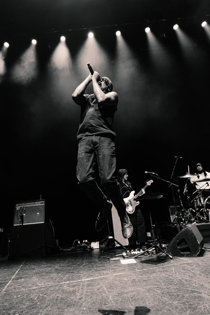 251208_MitchLowePhoto_TVOTR-30