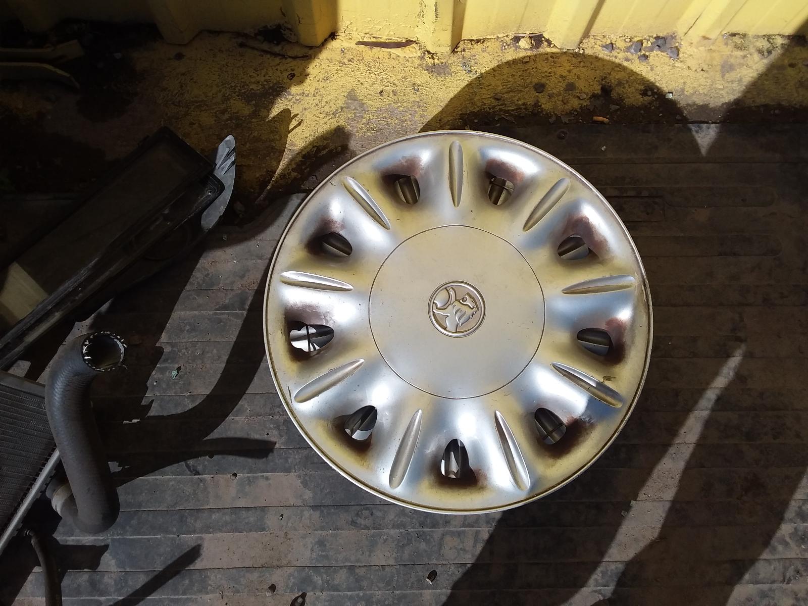 Wheel Cover/Hub Cap Commodore Holden 2000