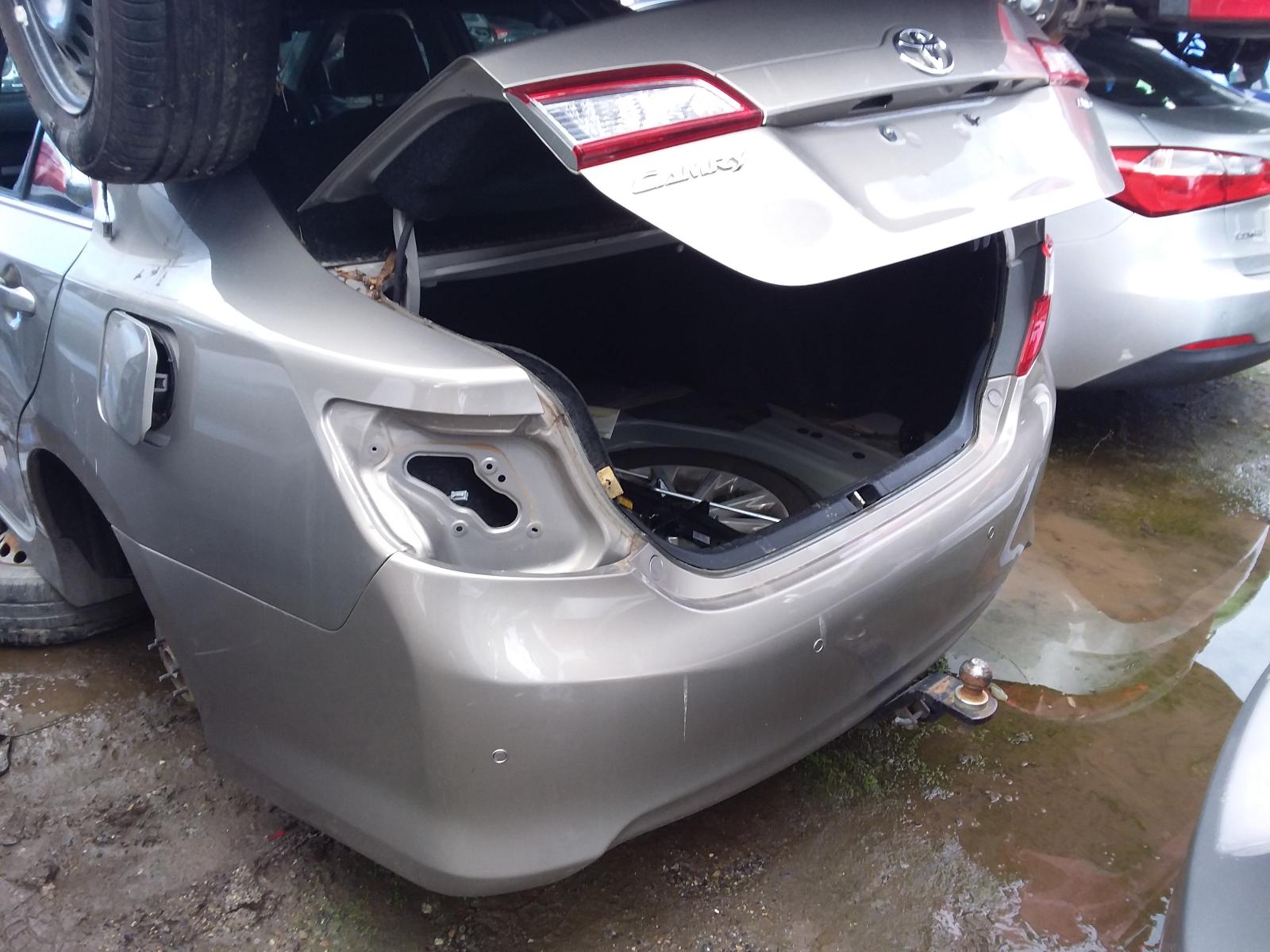 View Auto part Towbar Toyota Camry 2013