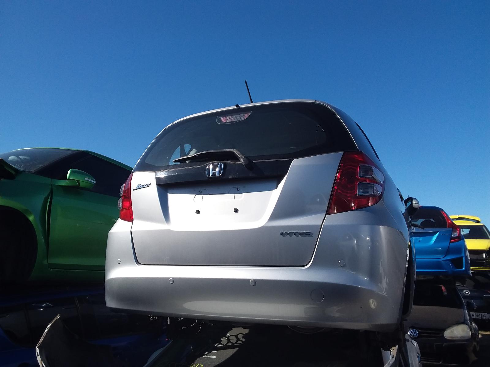 View Auto part Left Front Door Honda Jazz 2010