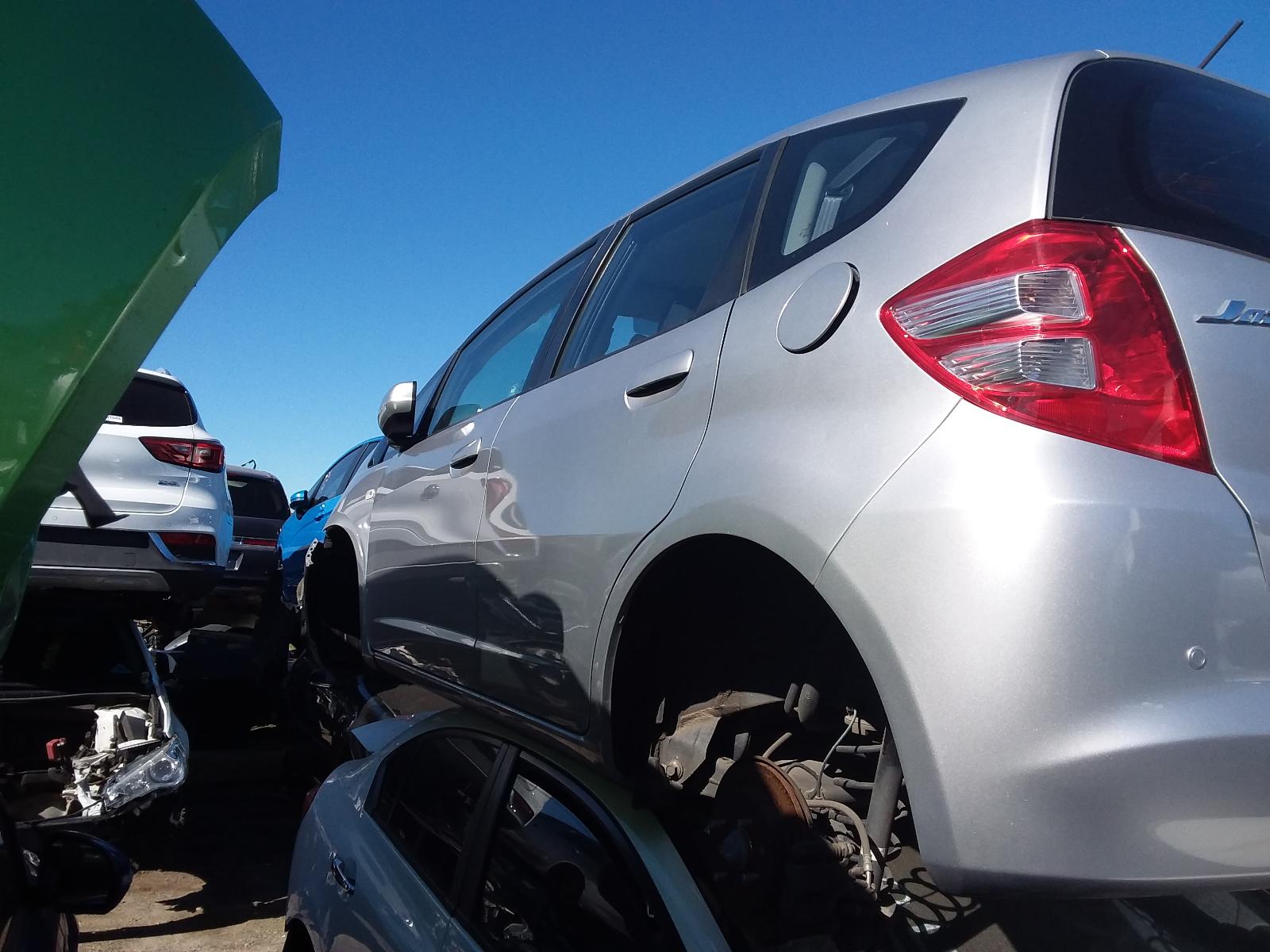 View Auto part Left Front Door Honda Jazz 2010