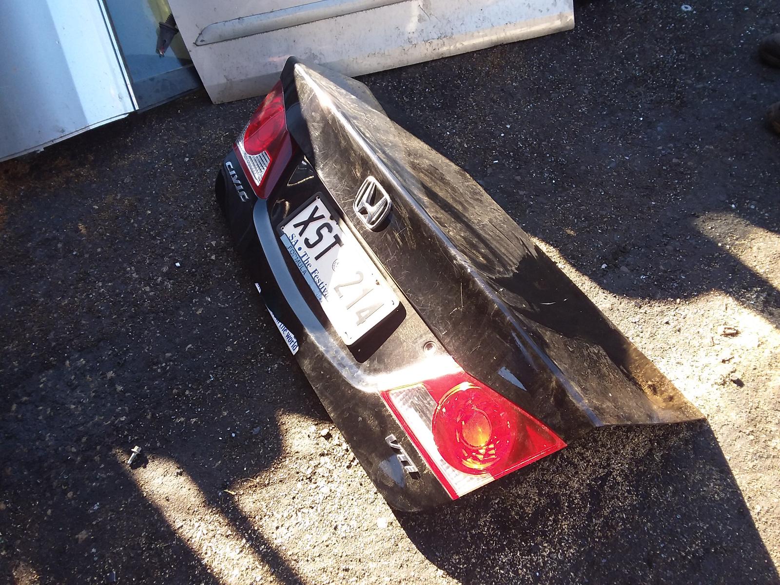 2008 Honda Civic Right Taillight View Auto part Right Taillight Honda Civic 2008