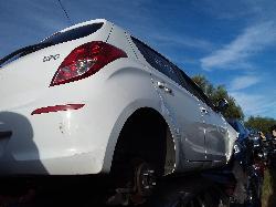 View Auto part Left Headlamp Hyundai I20 2014