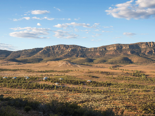 wilpena-pound-1200x500