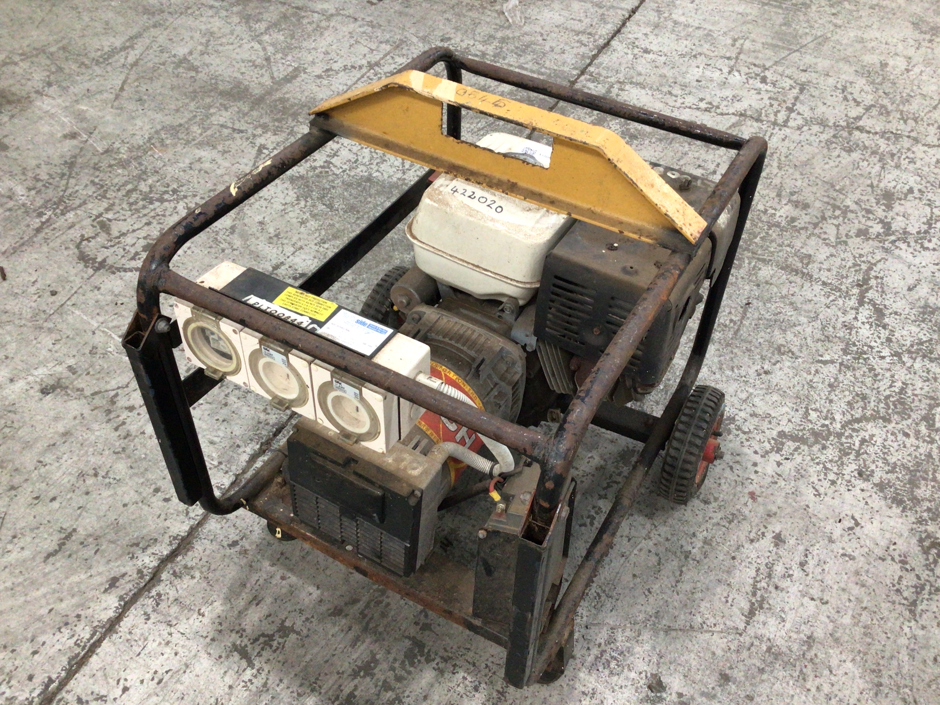 Gentech Generator Honda GX340 (Council Asset)