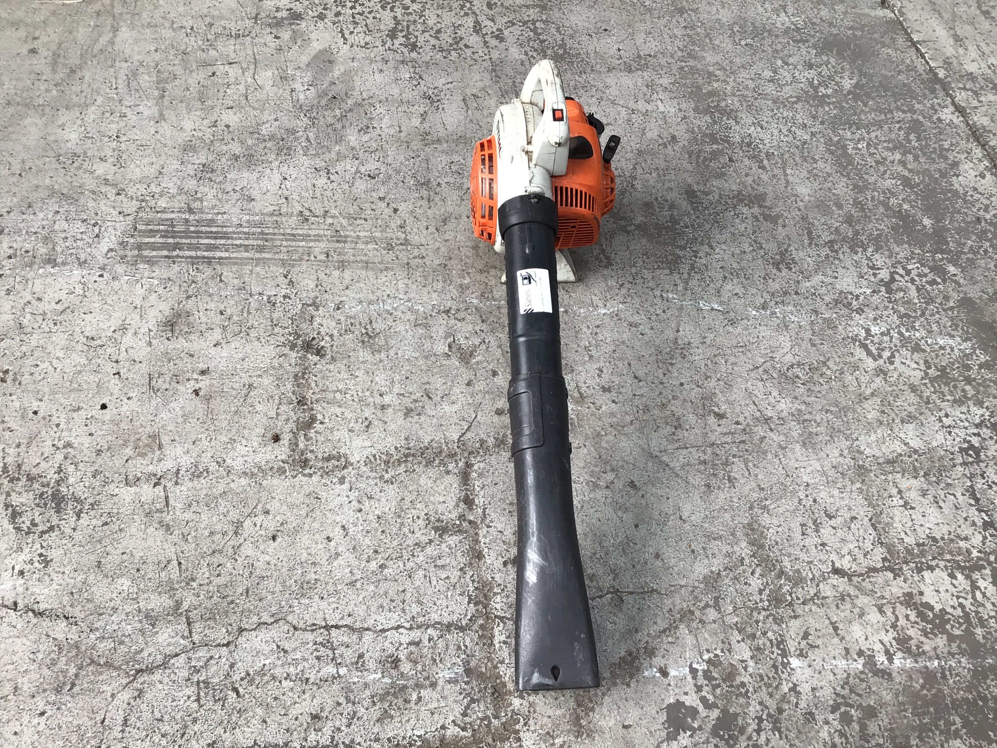 15 · Stihl Petrol Blower (Council Asset)