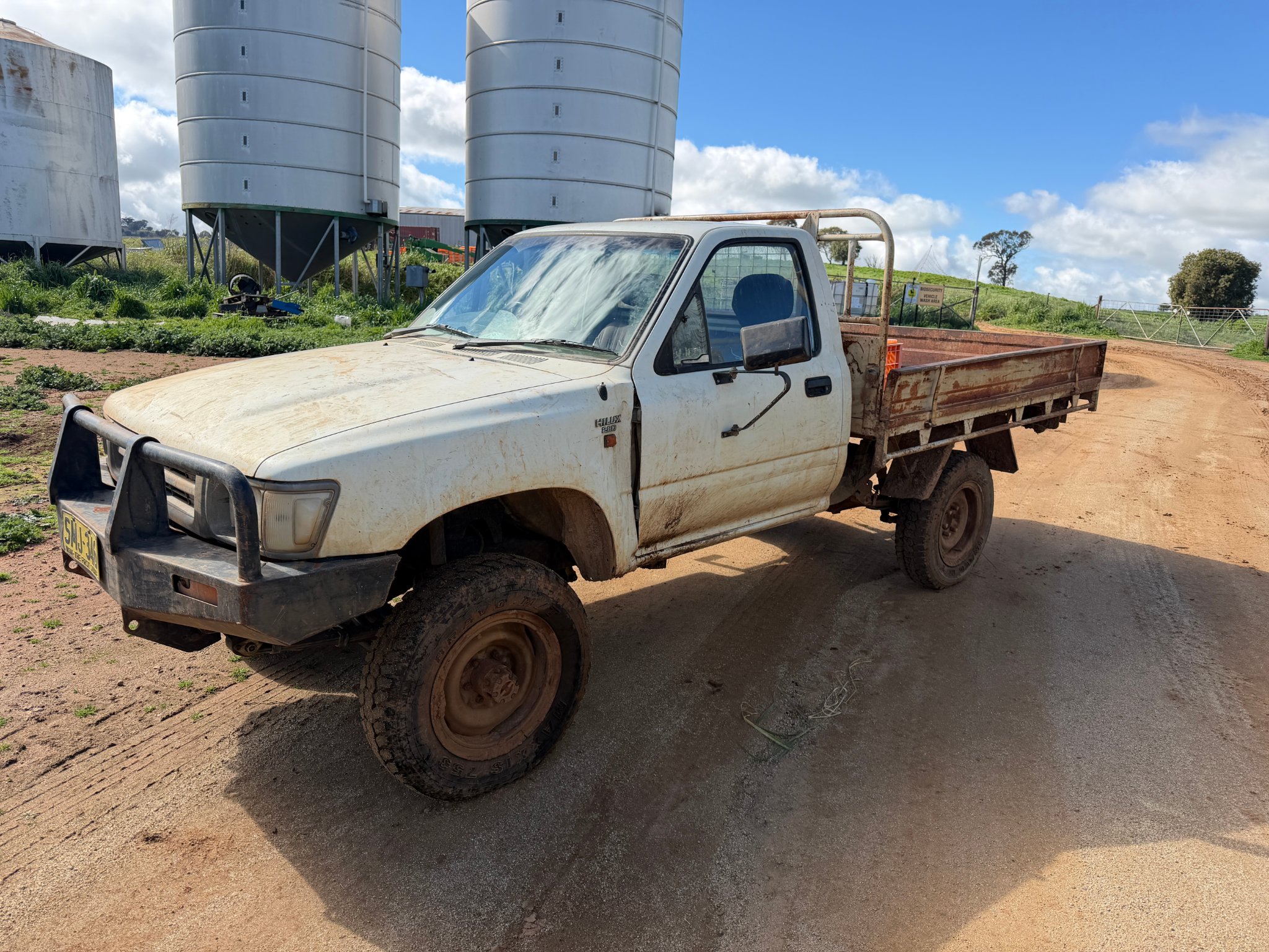 14 · 1993 Toyota Hilux  Diesel - Farm Use Only