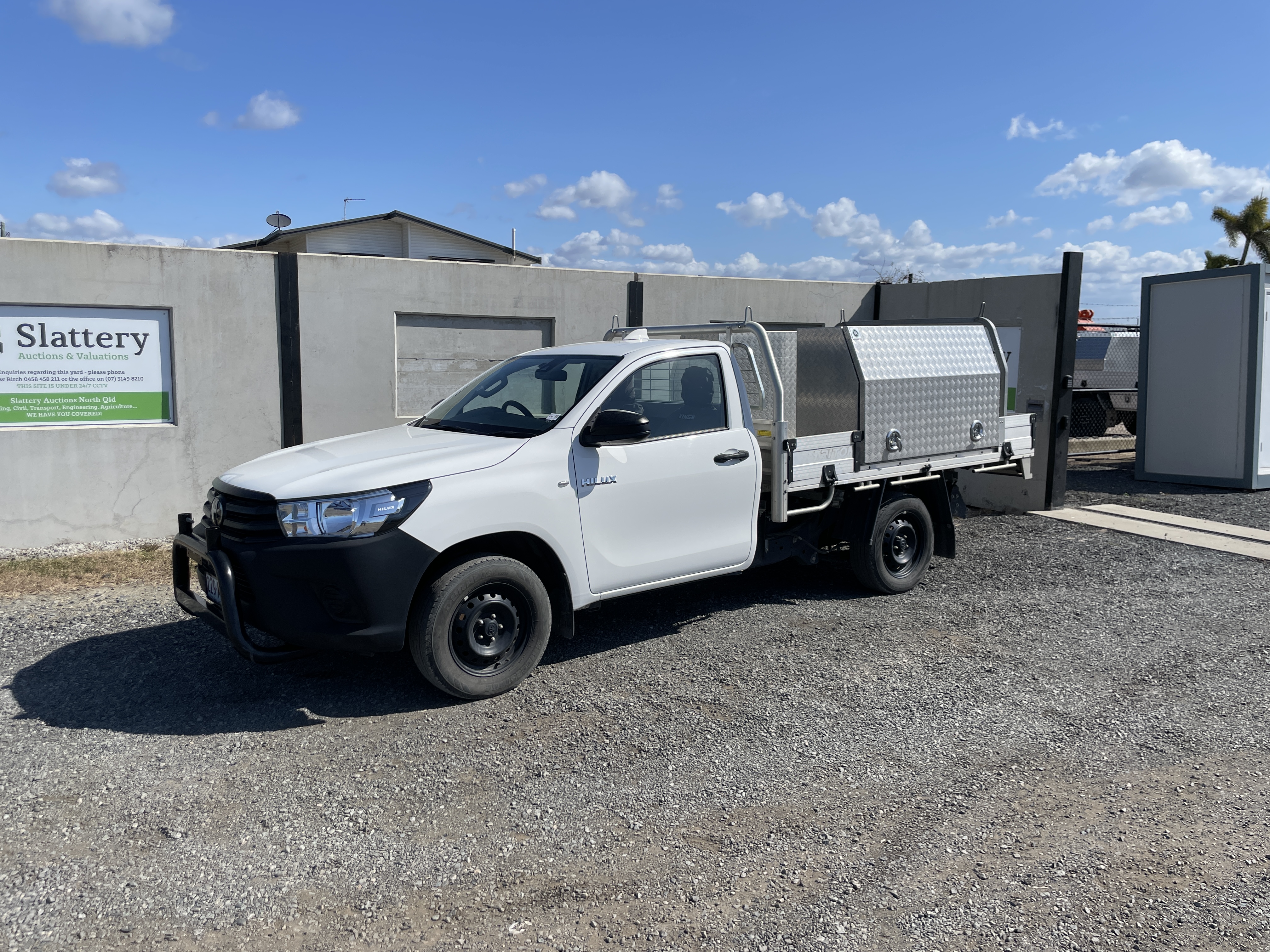 2025 Toyota Hilux Workmate Petrol