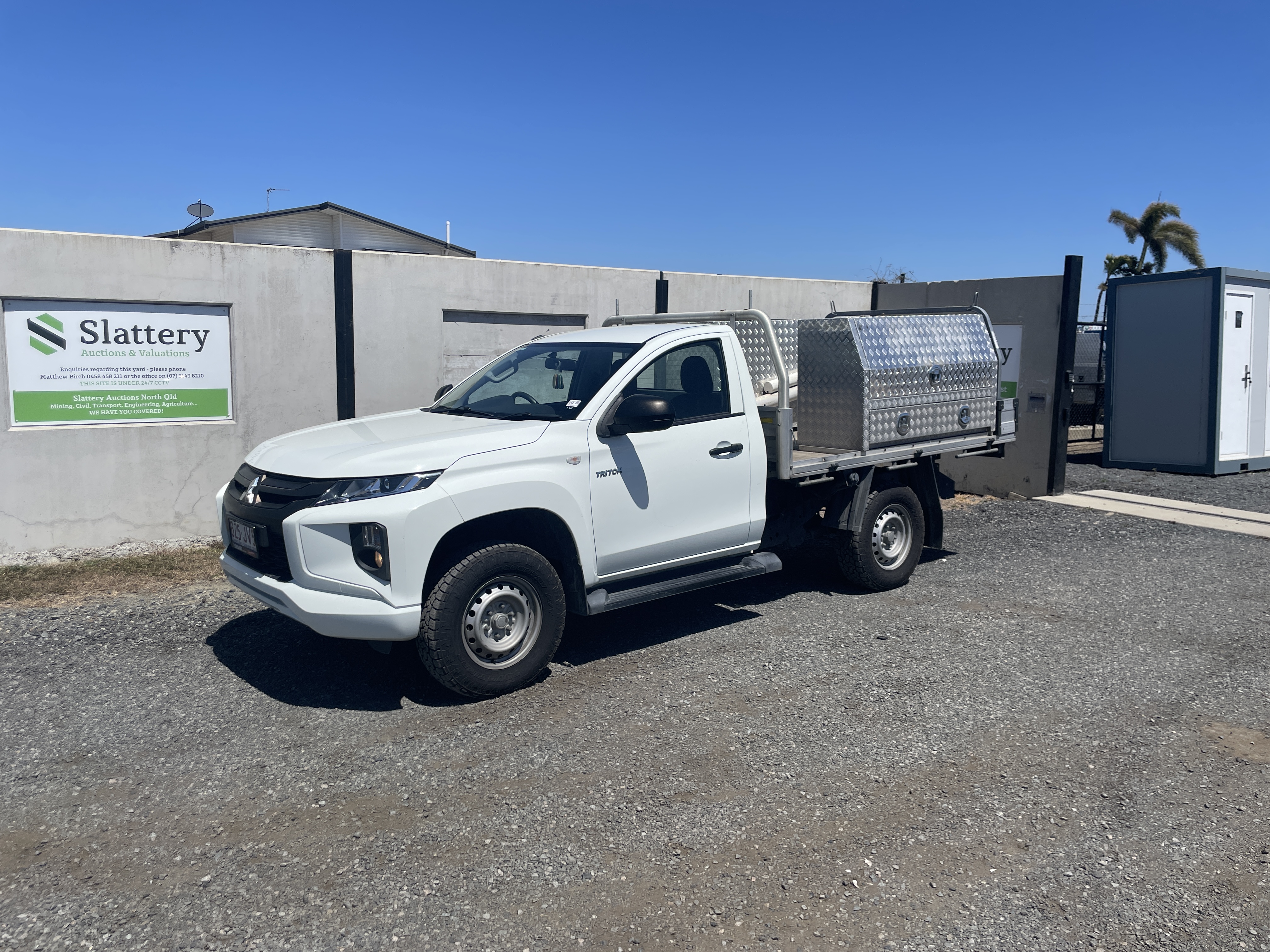 2023 Mitsubishi Triton GLX Diesel