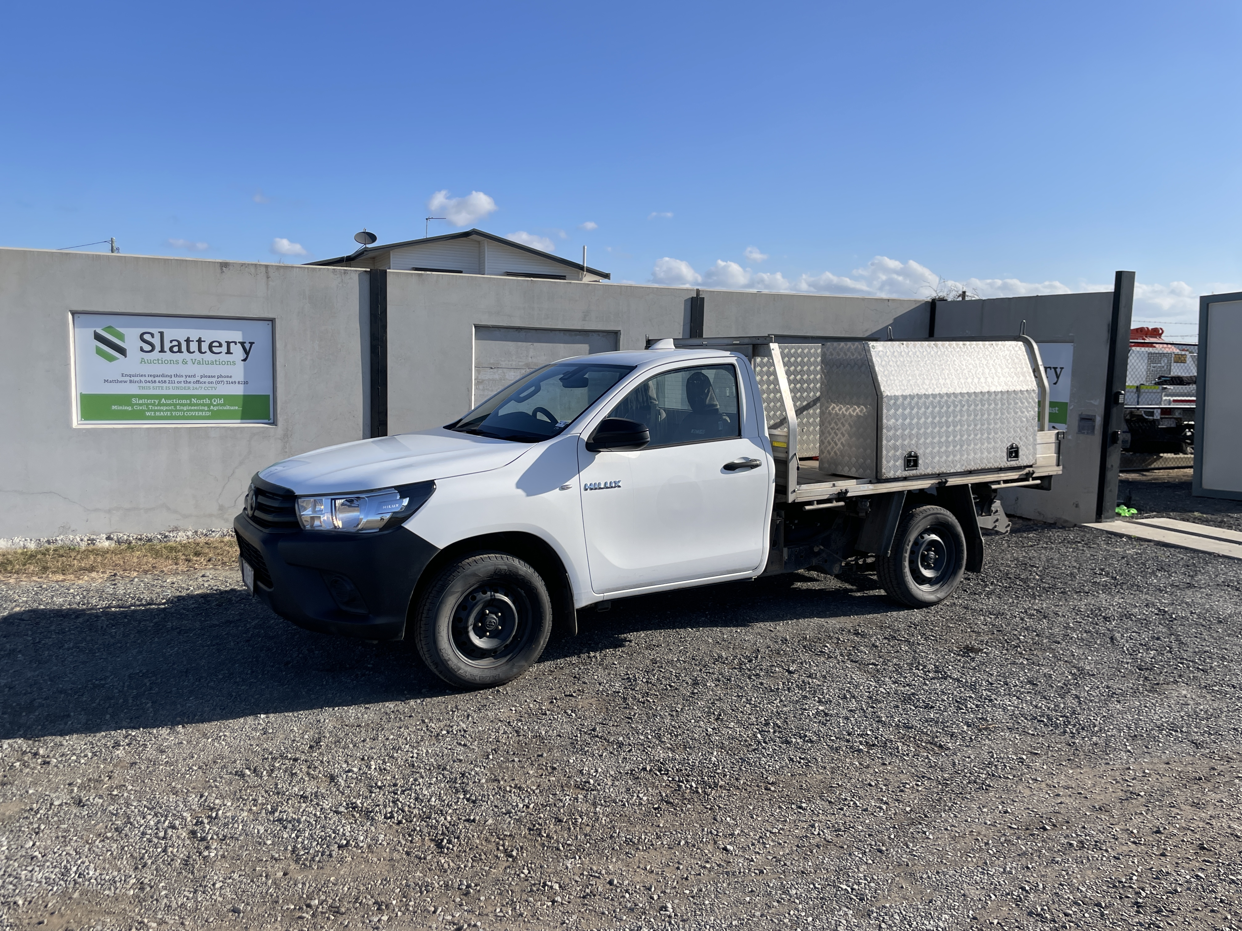 2022 Toyota Hilux Workmate Petrol