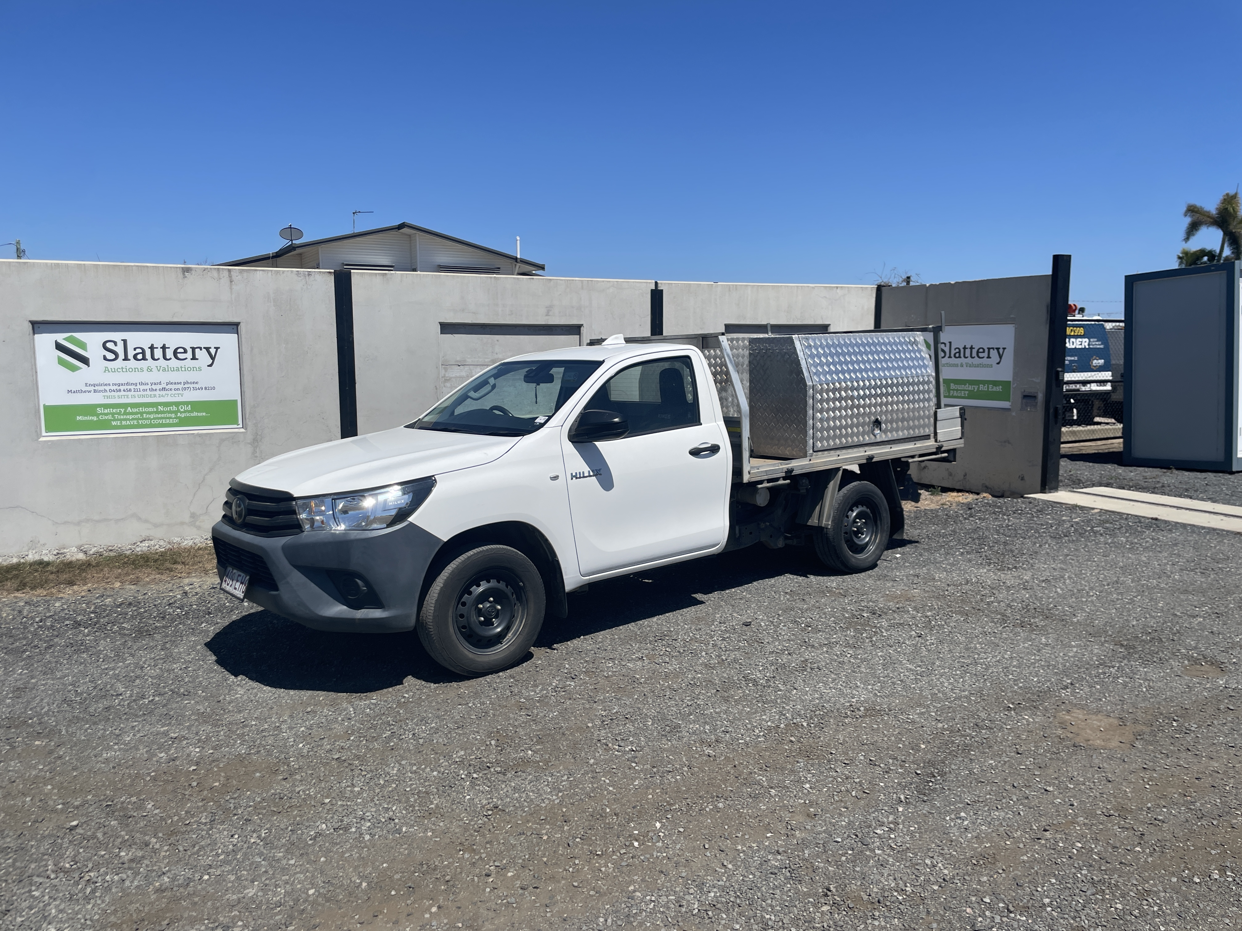 2022 Toyota Hilux Workmate Petrol