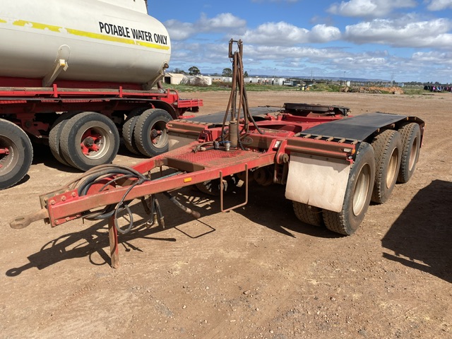 2014 General Equipment Tri-Axle Dolly