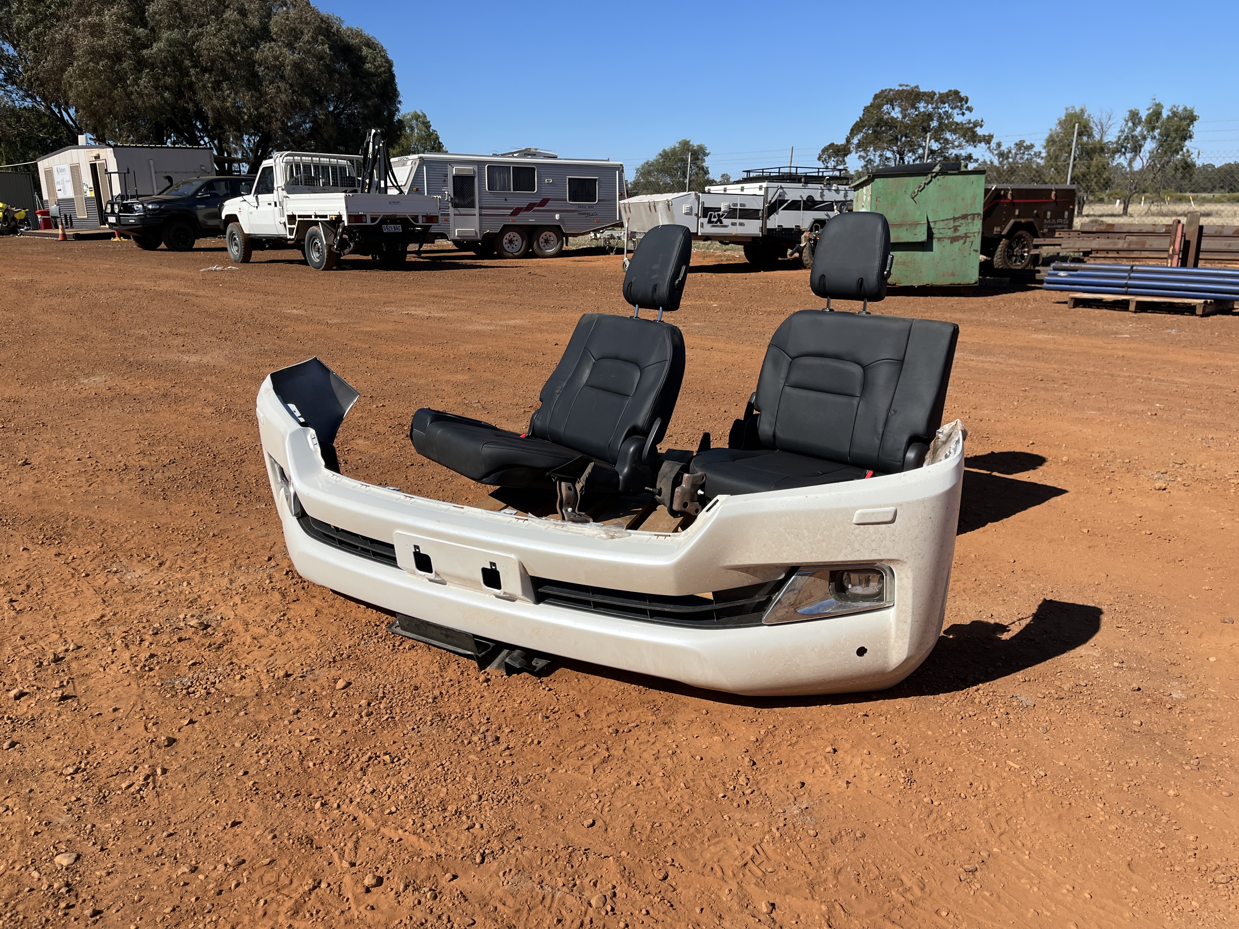 1 x Front Bumper And 2 x Seats To Suit A 200 Series Toyota Landcruiser