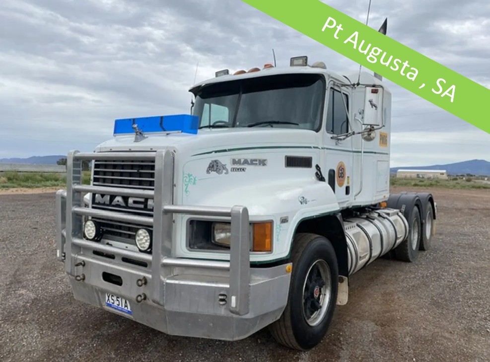7 · 1995 MACK CHR   6x4 Prime Mover