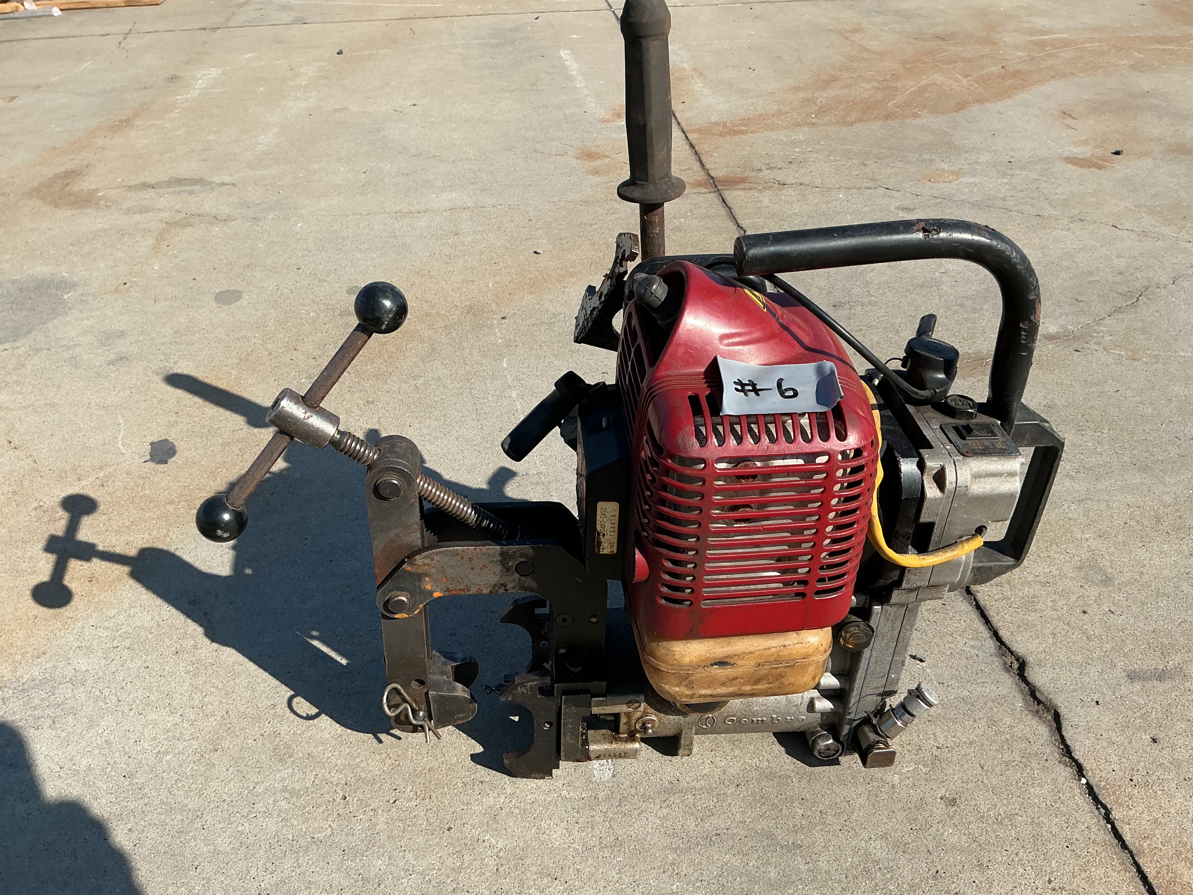 10 · Kawasaki TH-48 Track Drill