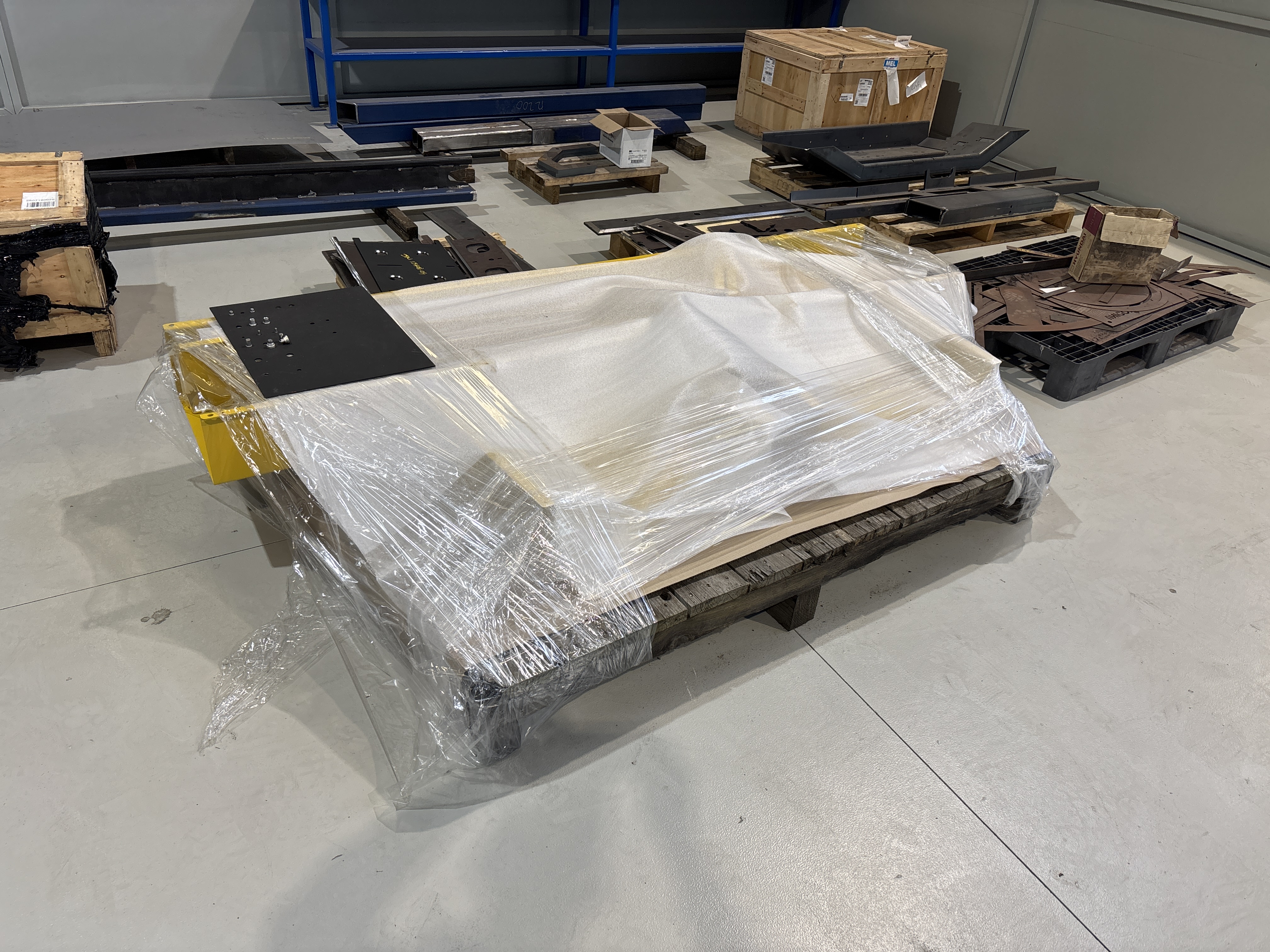 Assorted Pallets of Steel Offcuts & New Stock