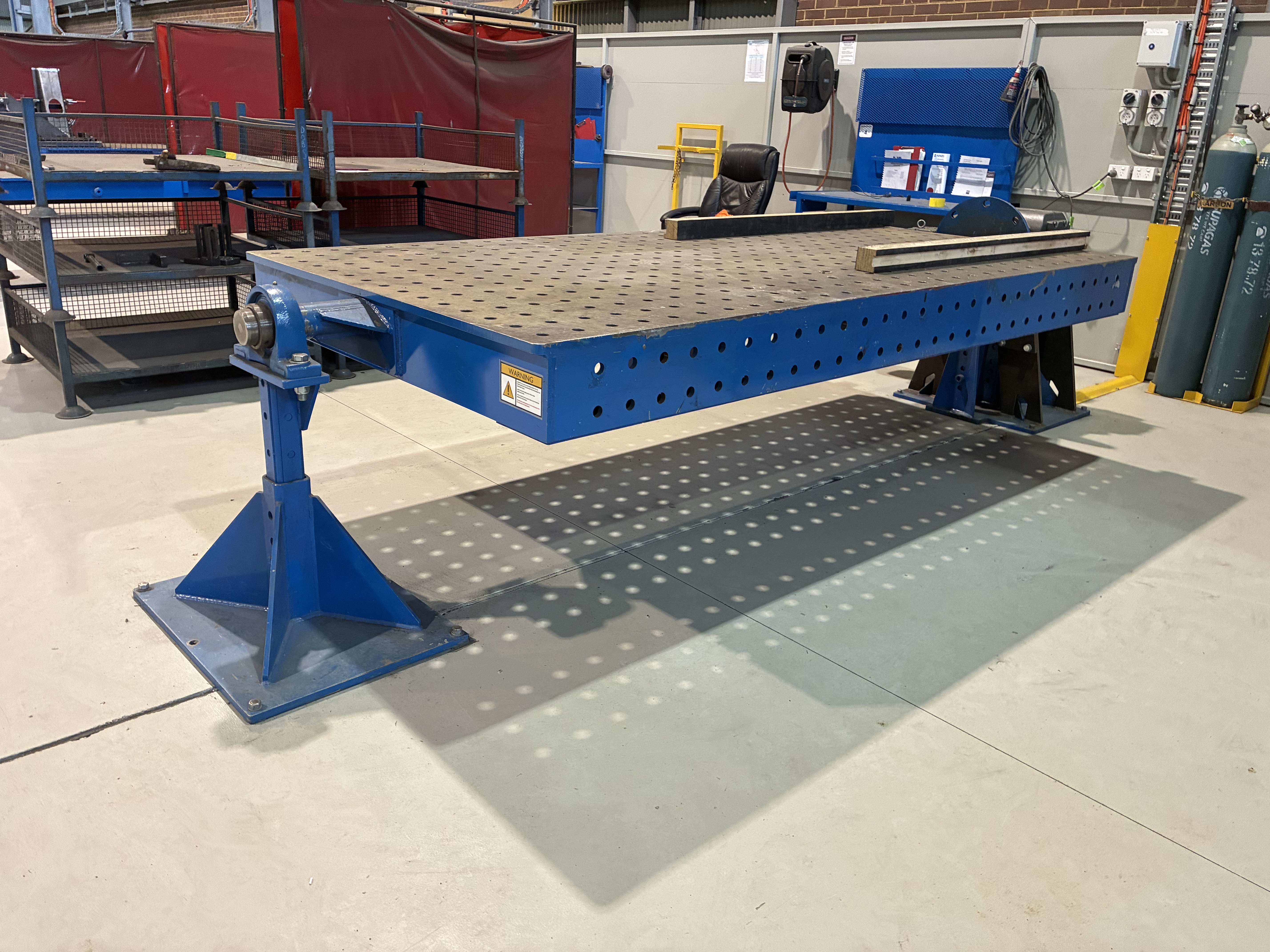 Welding Station Table 4 inc Workbench & Curtains