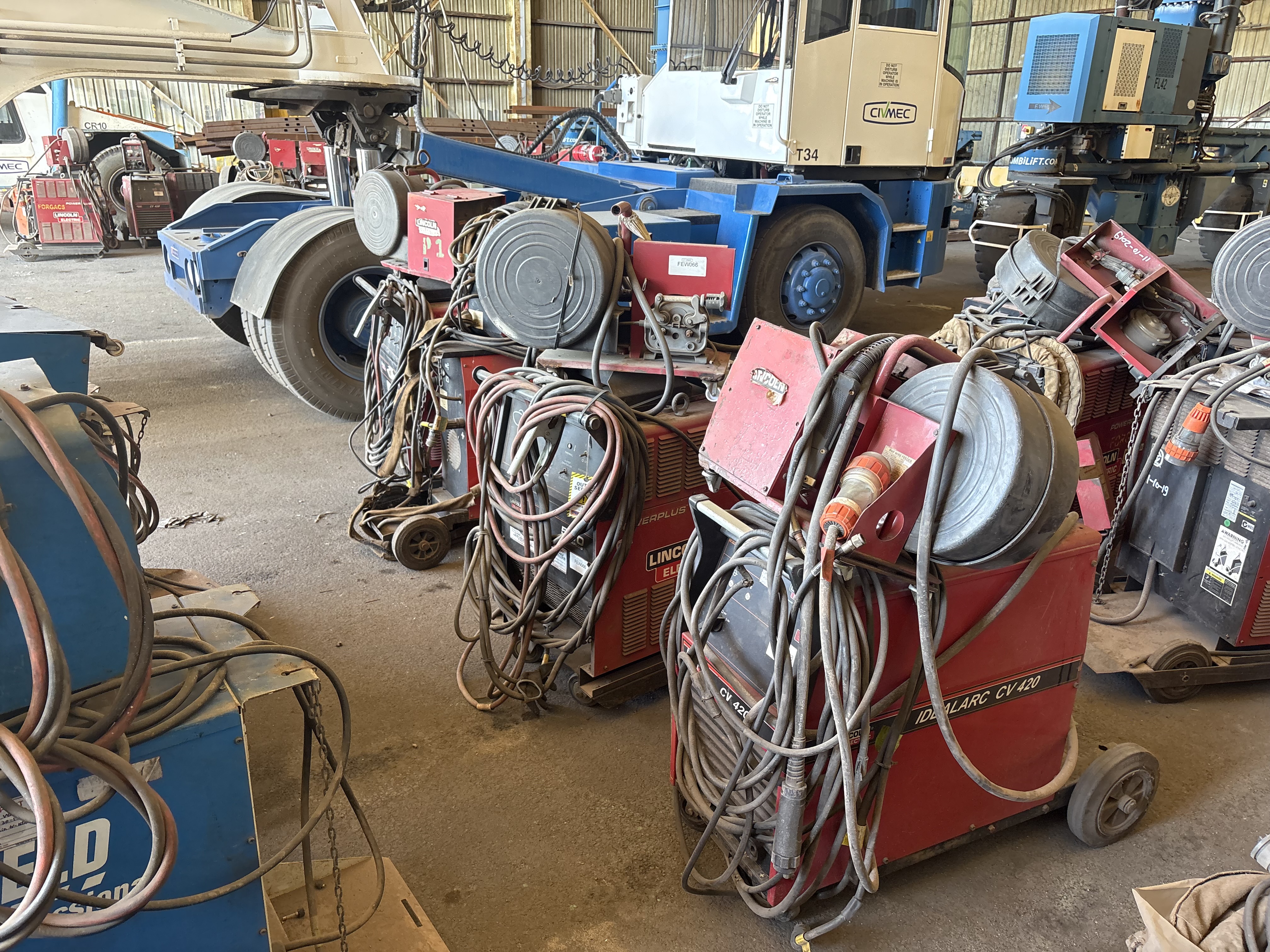 4x Lincoln Electrics Welders *Off Site*