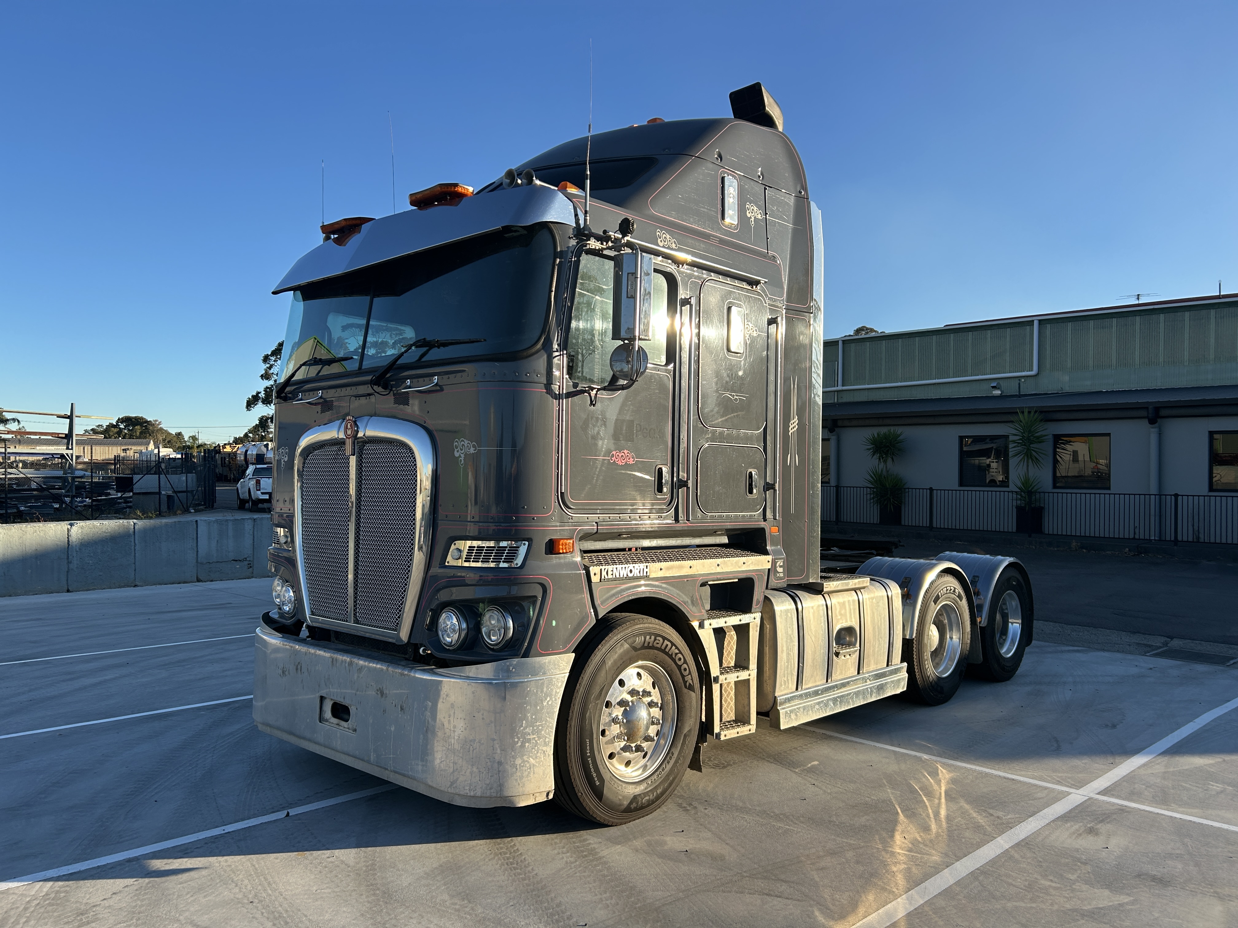 110 · 2018 Kenworth K200 6x4 Prime Mover