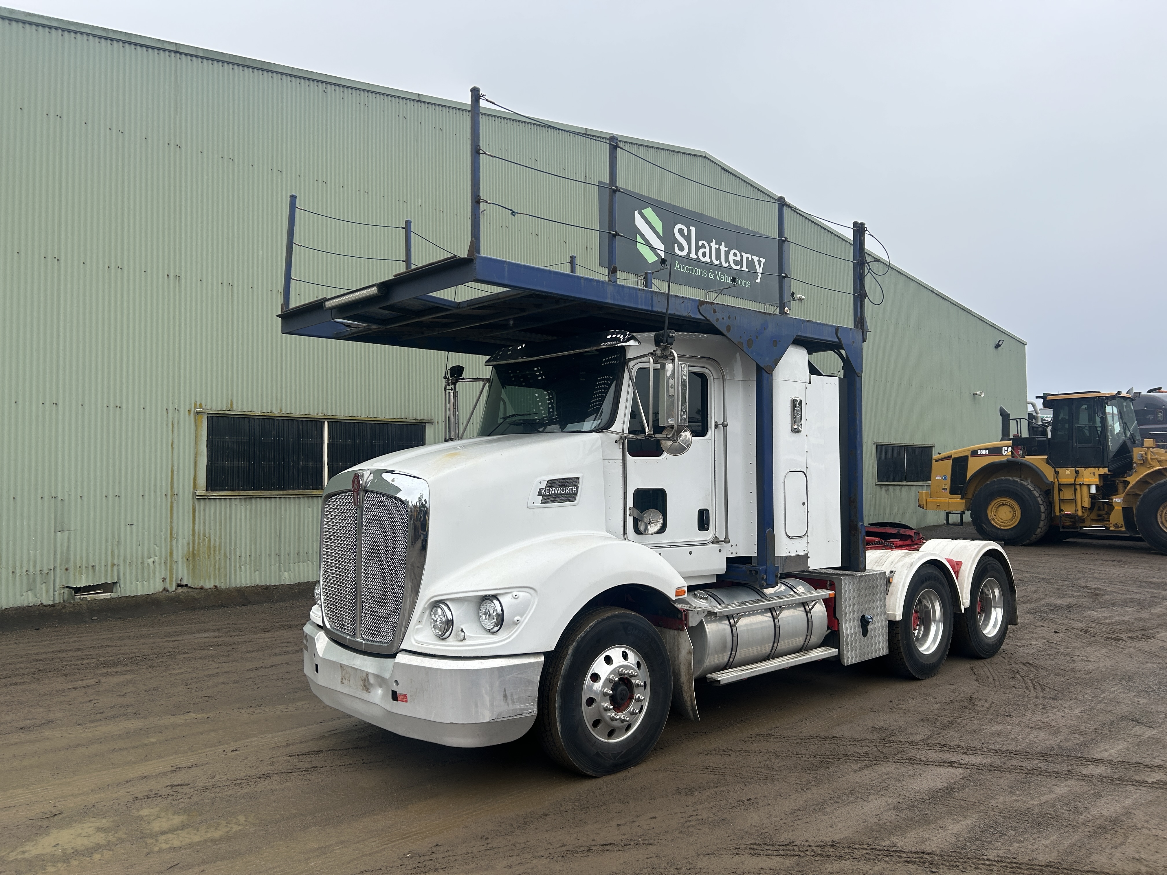 2018 Kenworth T409 6x4 Prime Mover