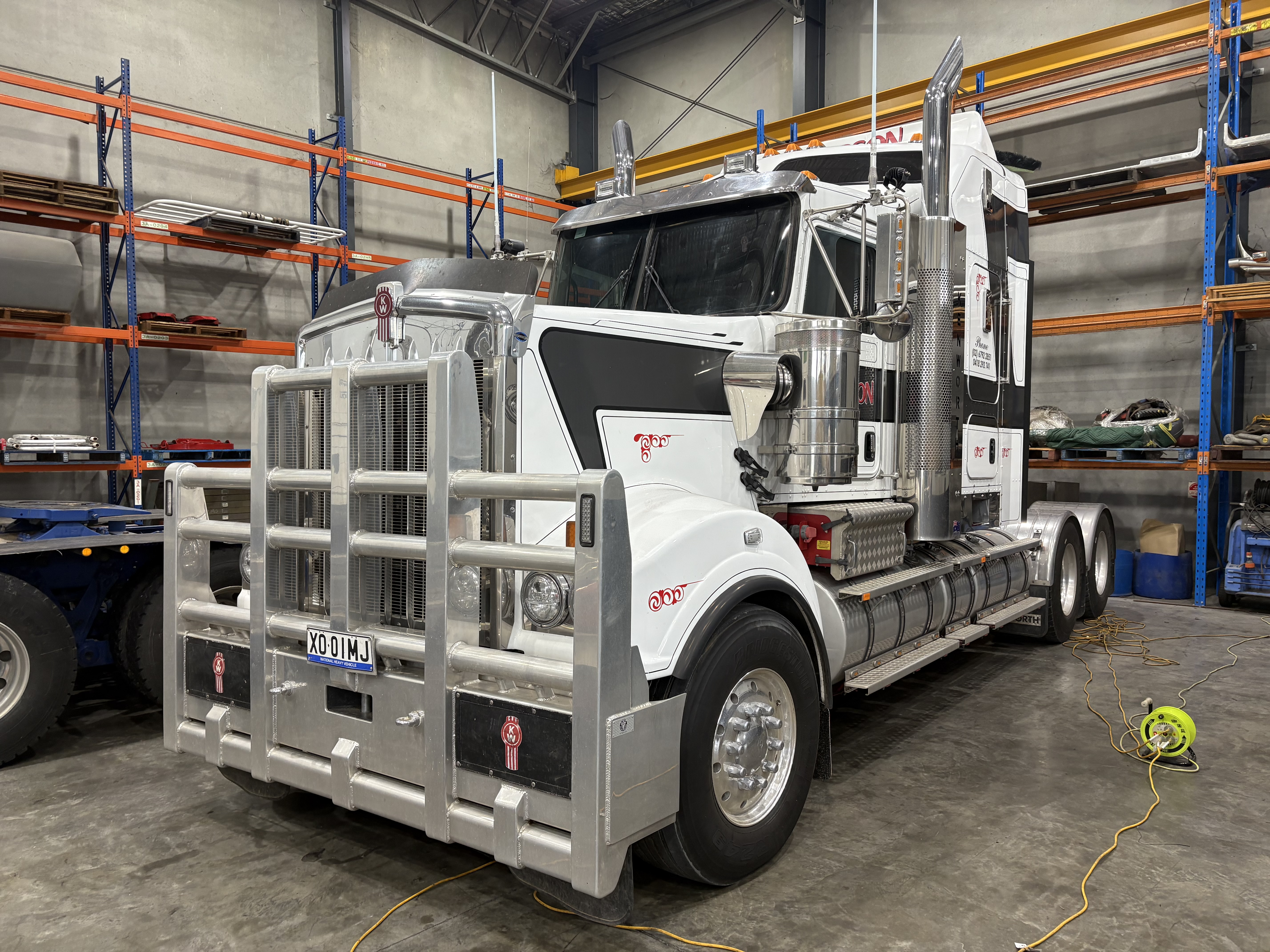 2022 Kenworth T909   6x4 Prime Mover