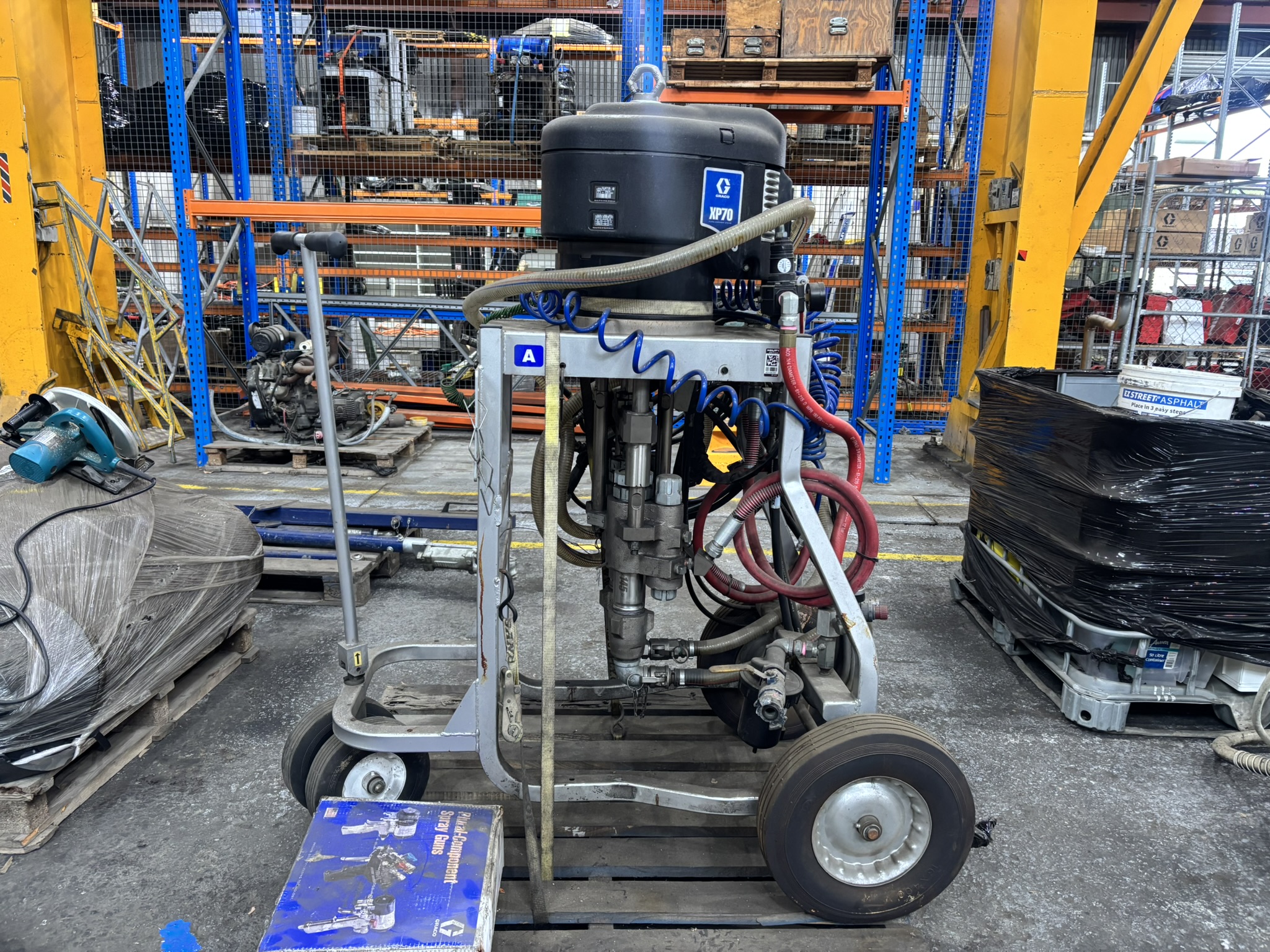 200 · Graco XP70 Plural-Component Sprayer *used*