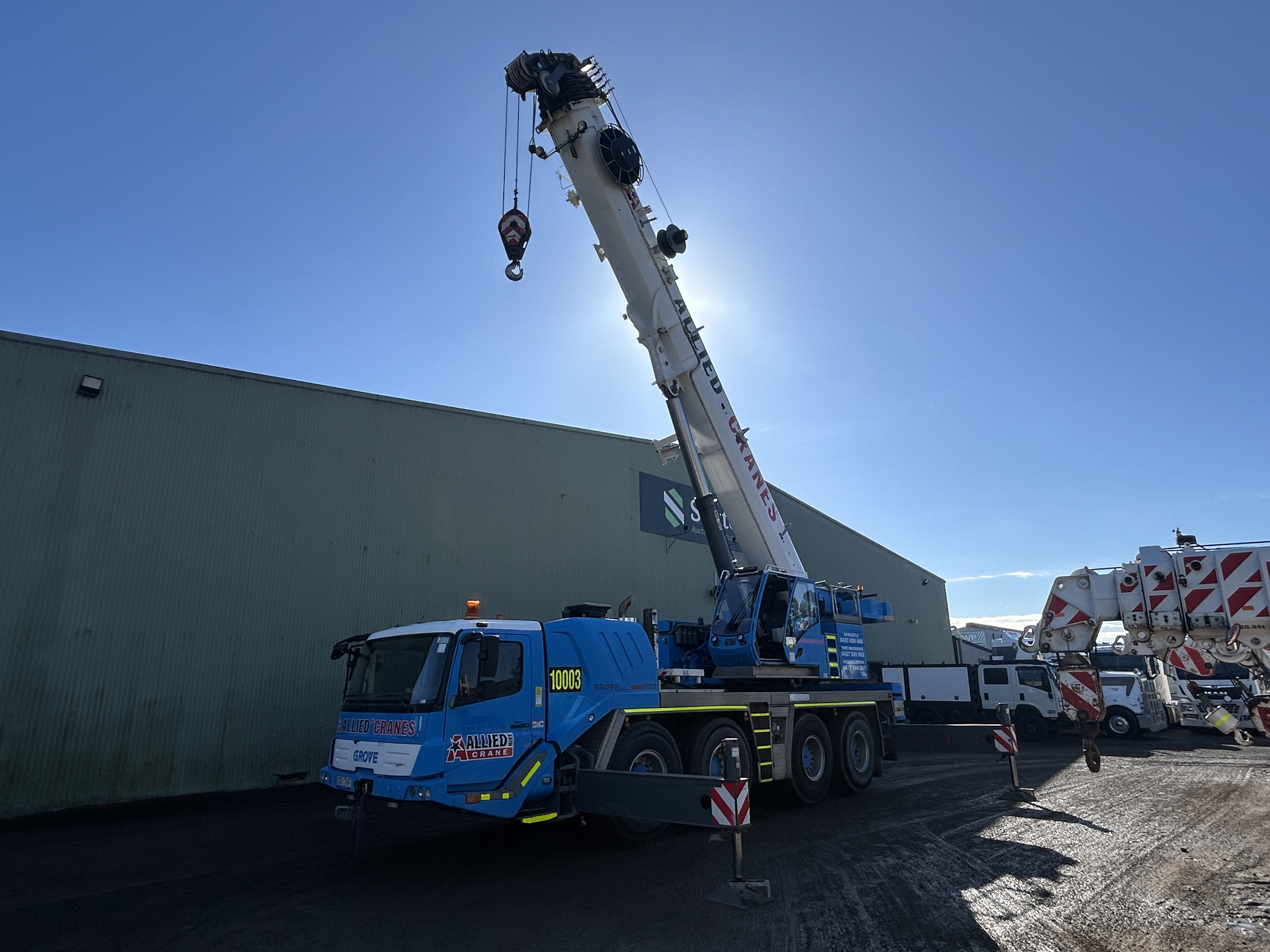 2012 Manitowoc Grove GMK4100 Mobile Crane