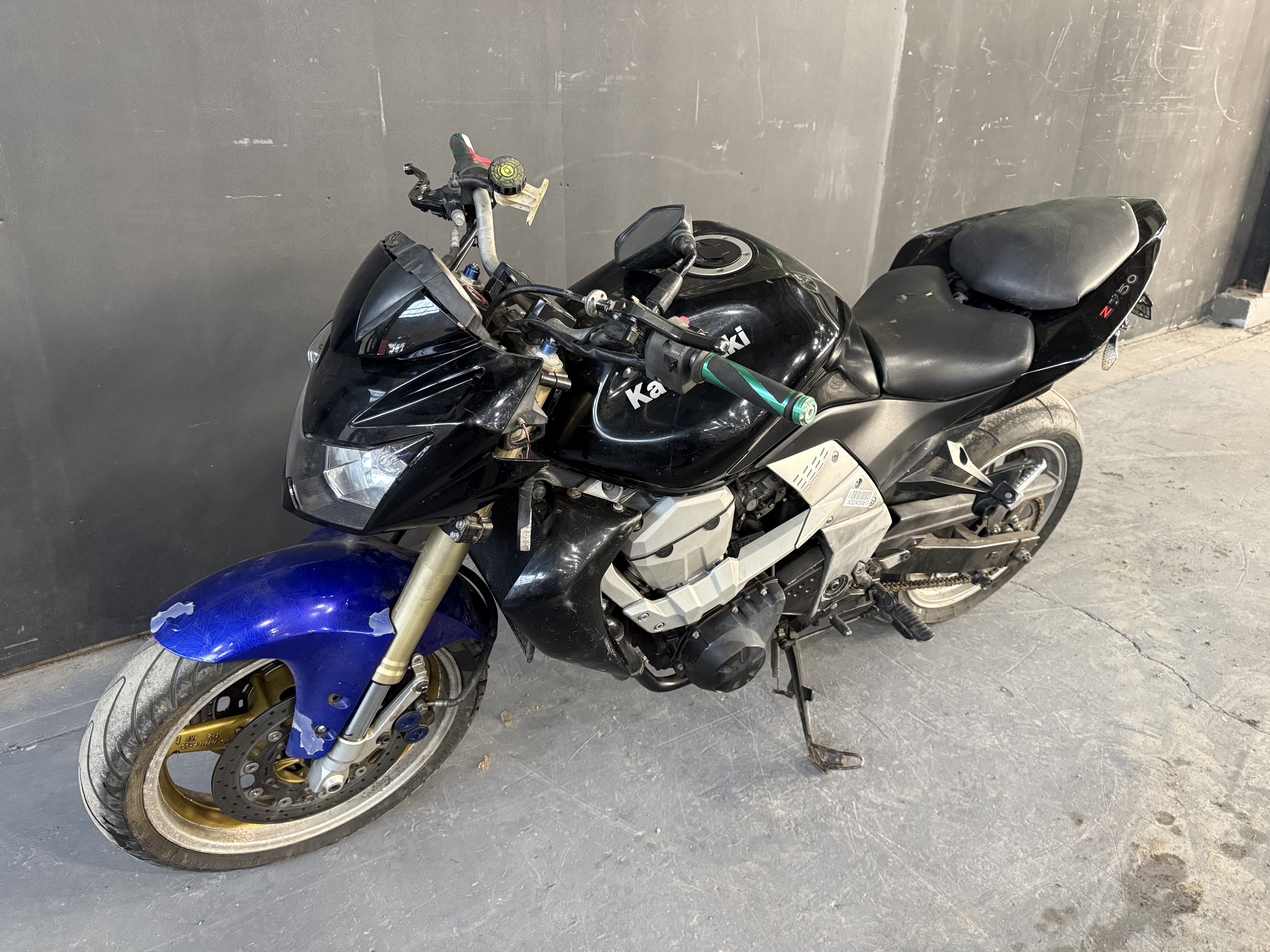 2007 Kawasaki ZR750L
