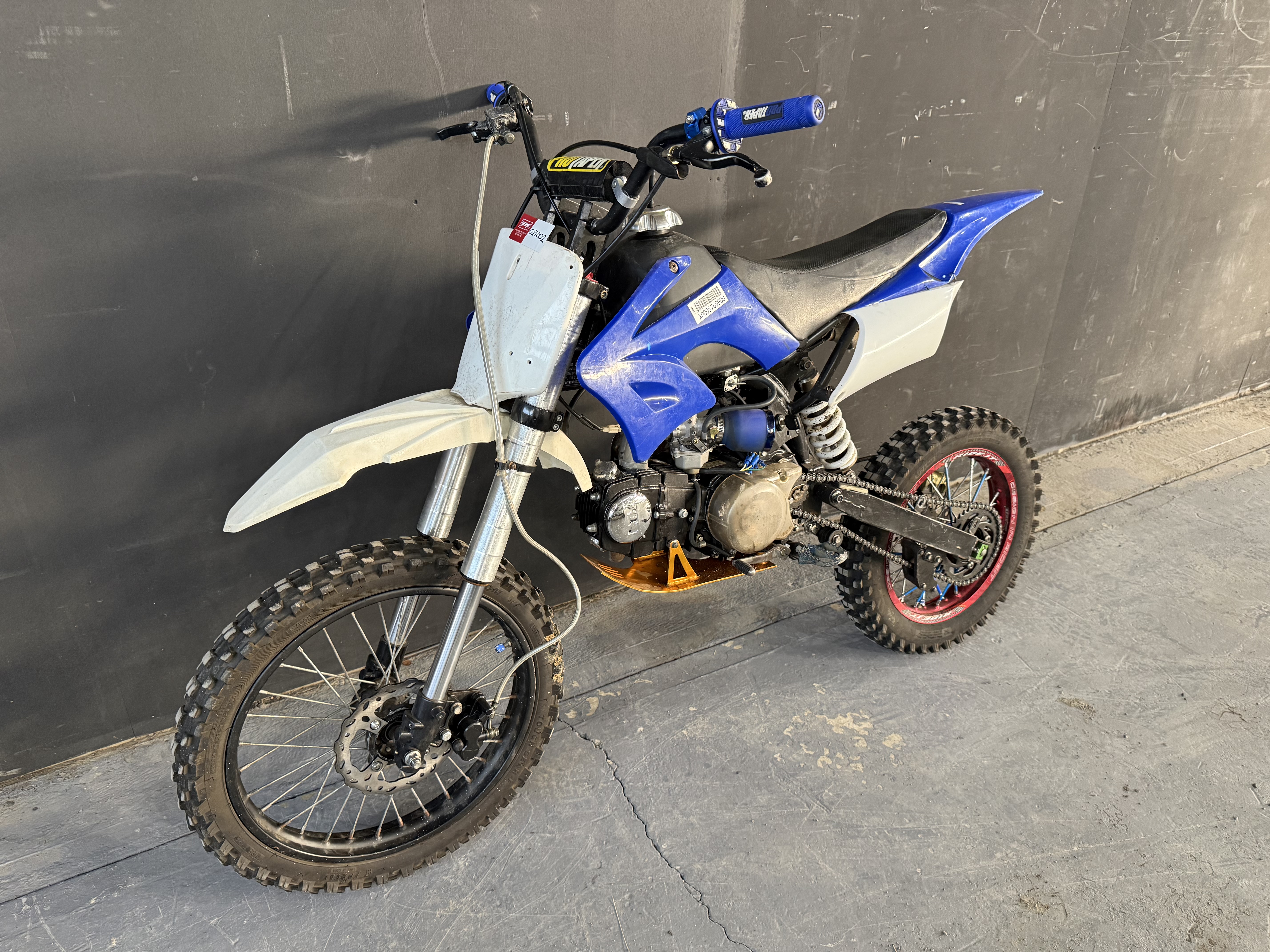 202 · 2013 Zhejiang Easy Vehicle Co. PB125B Motor Bike (Lost & Stolen)