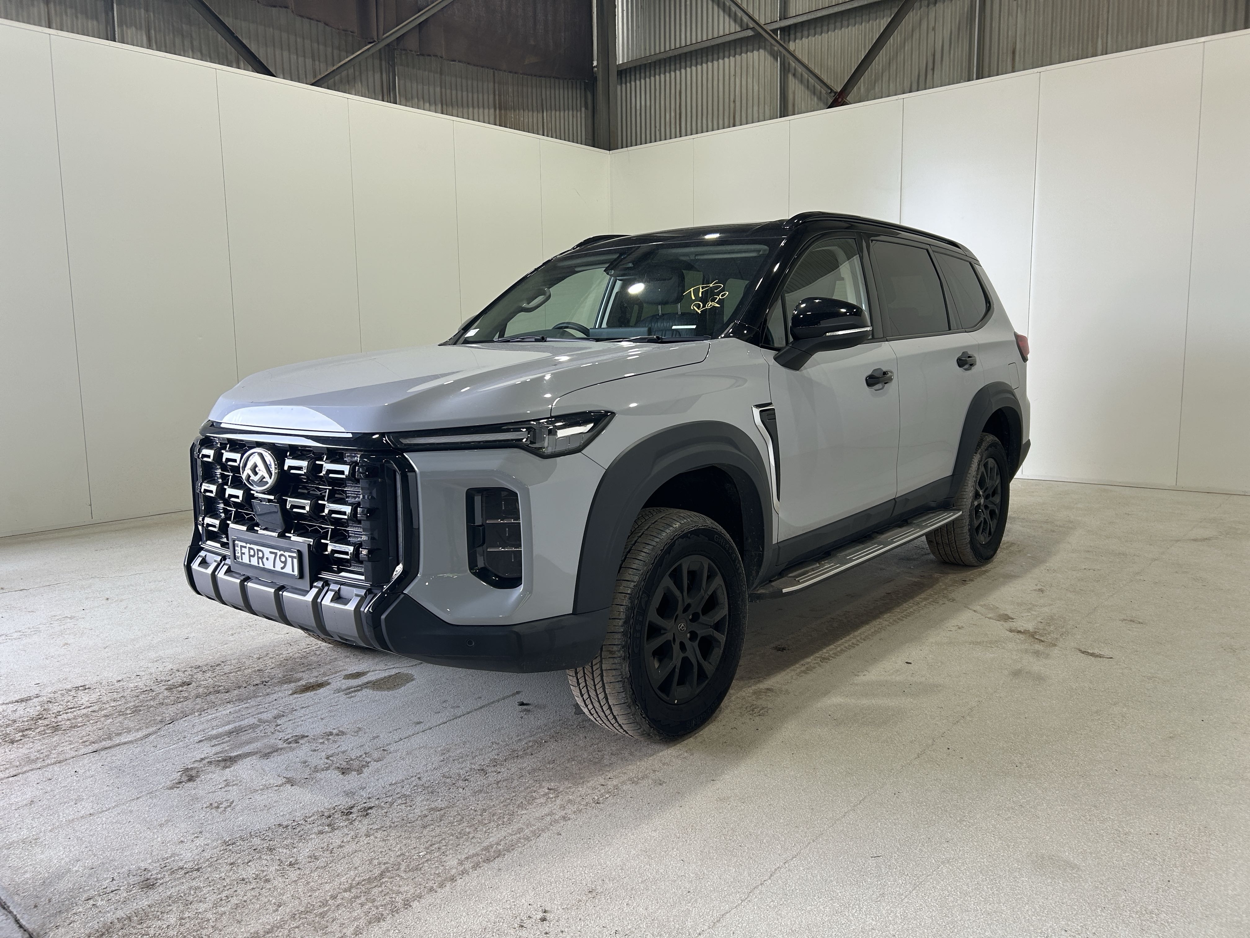 2025 LDV D90 Executive AWD Petrol SUV