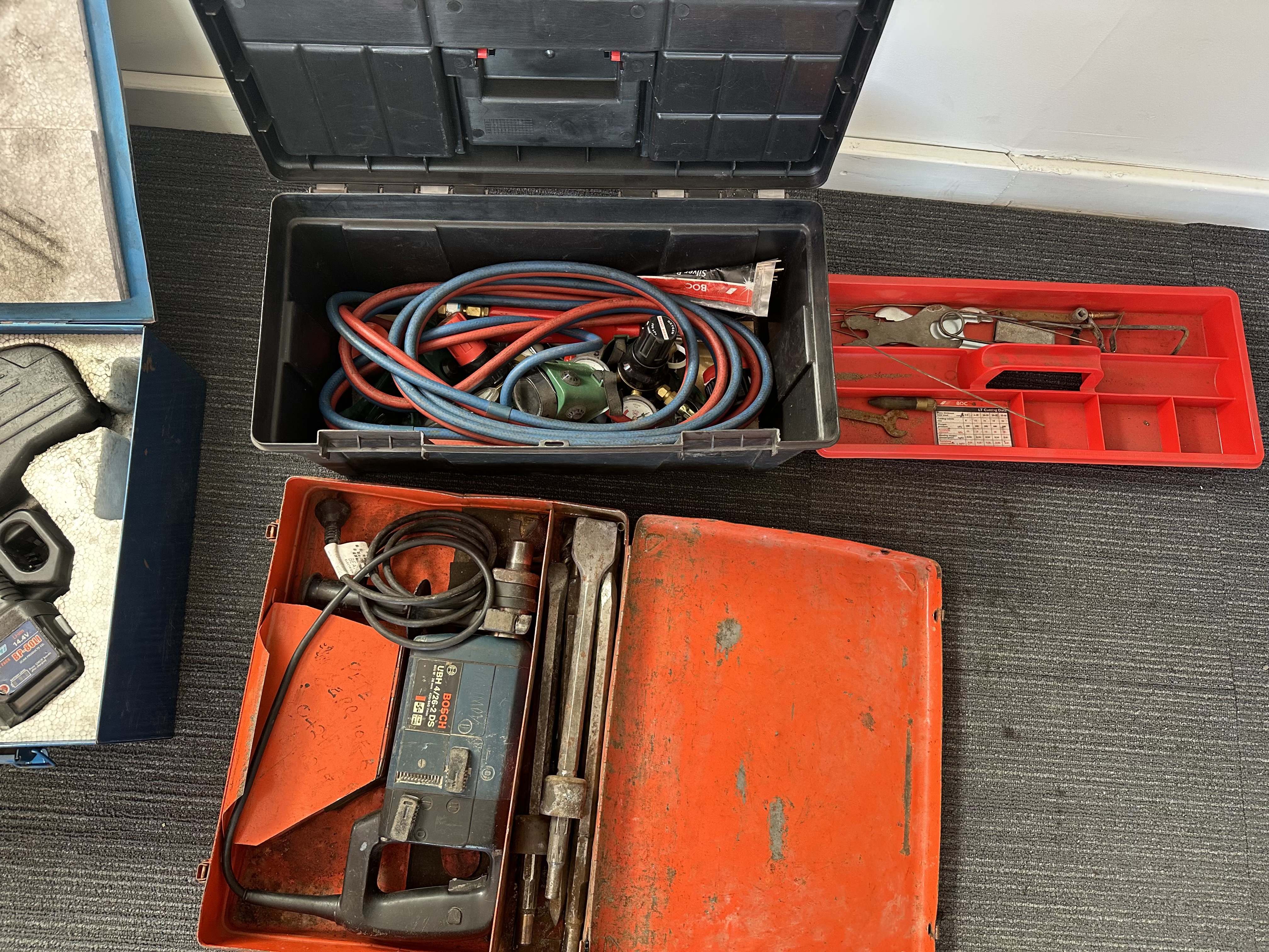 Bosch hammer and oxy equipment *Unreserved*