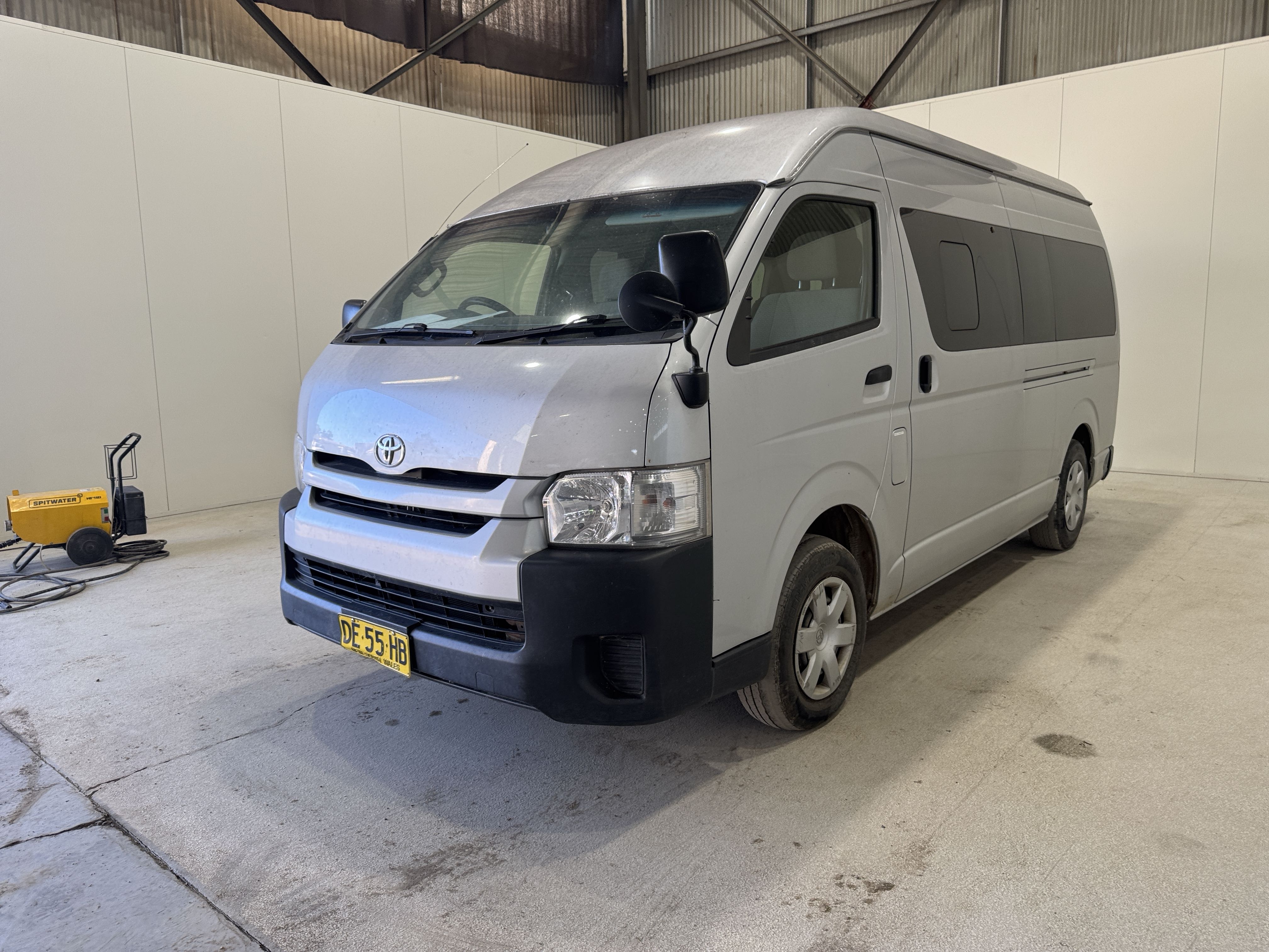 2016 Toyota Hiace GL Petrol Van *Import*