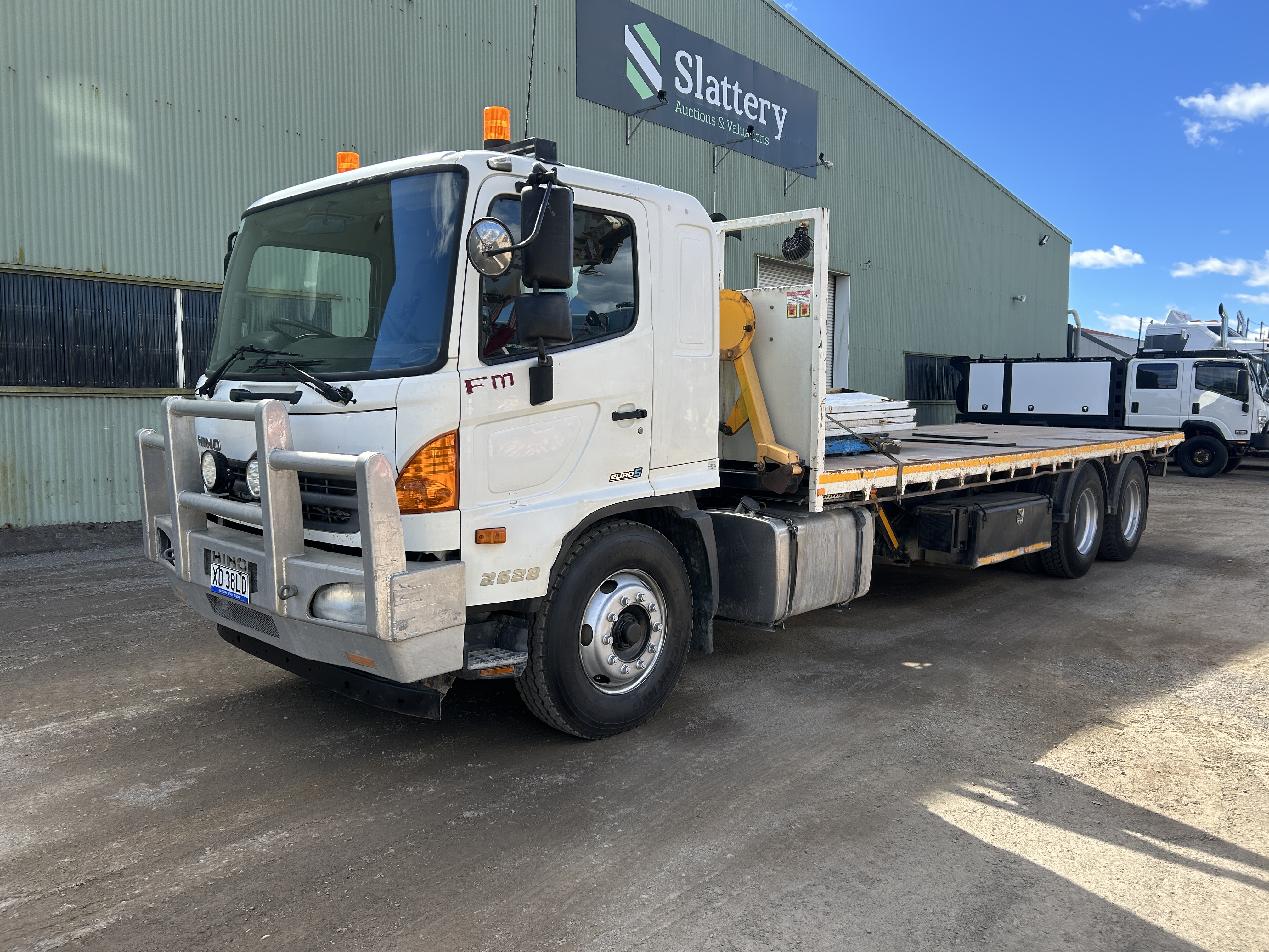 2013 Hino FM 500 2628 Euro 5 6x4 Tilt Tray