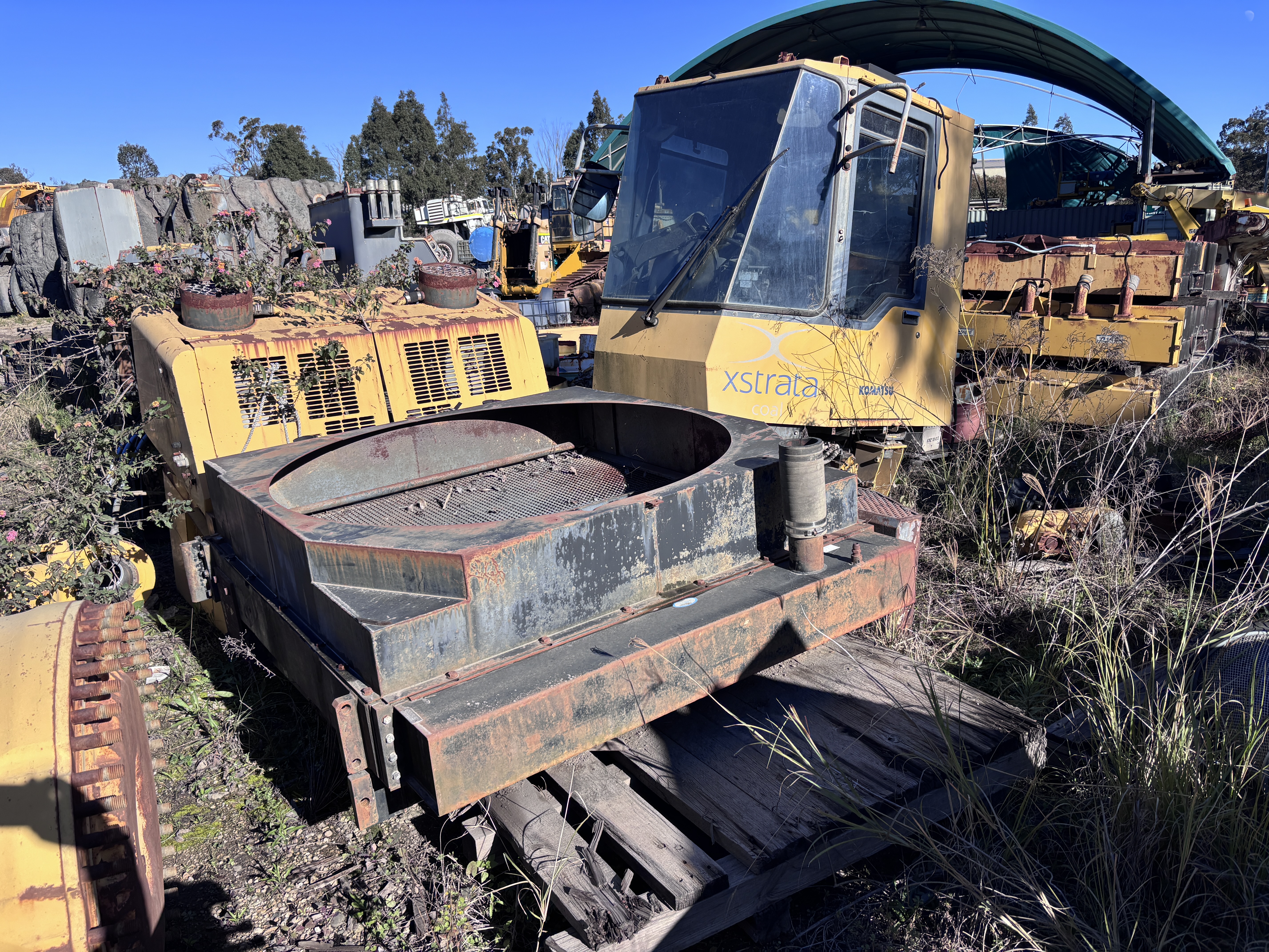 Komatsu WD900 Components - Please See Photos *Unreserved*