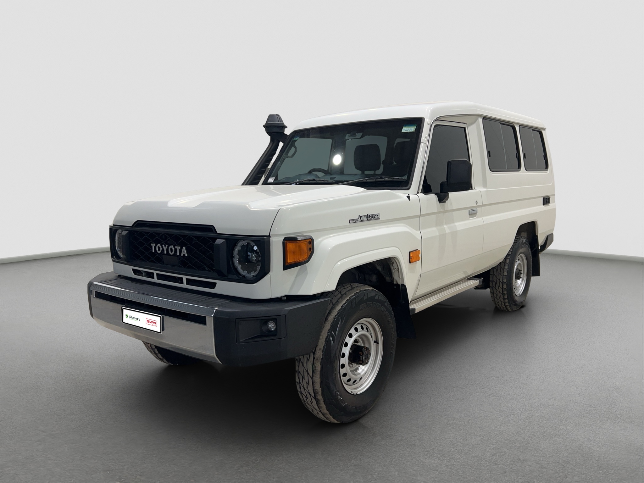 2023 Toyota Landcruiser GXL [4x4] Diesel Troopcarrier