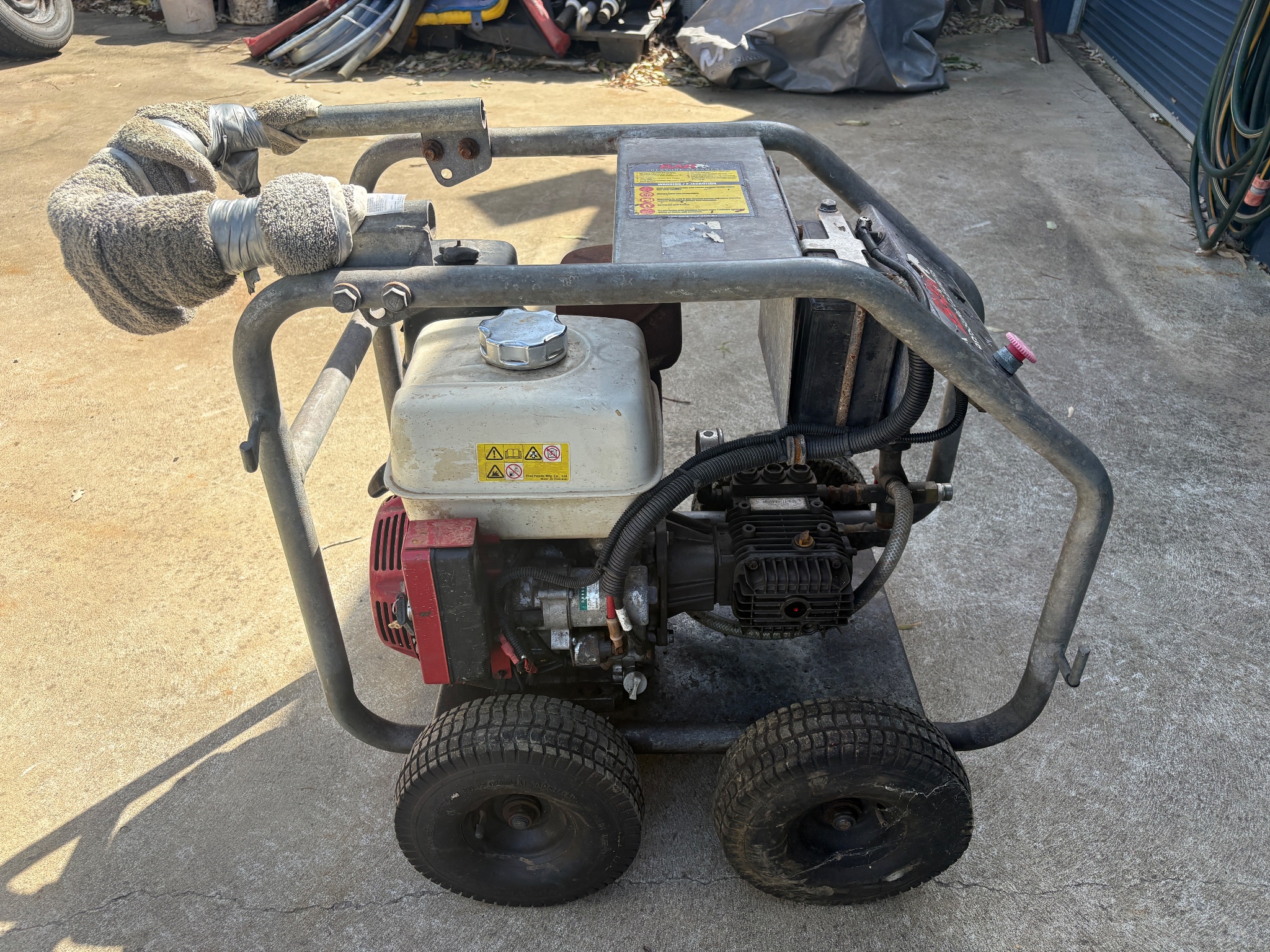 205 · BAR Pressure Cleaner Petrol-Powered Pressure Washer