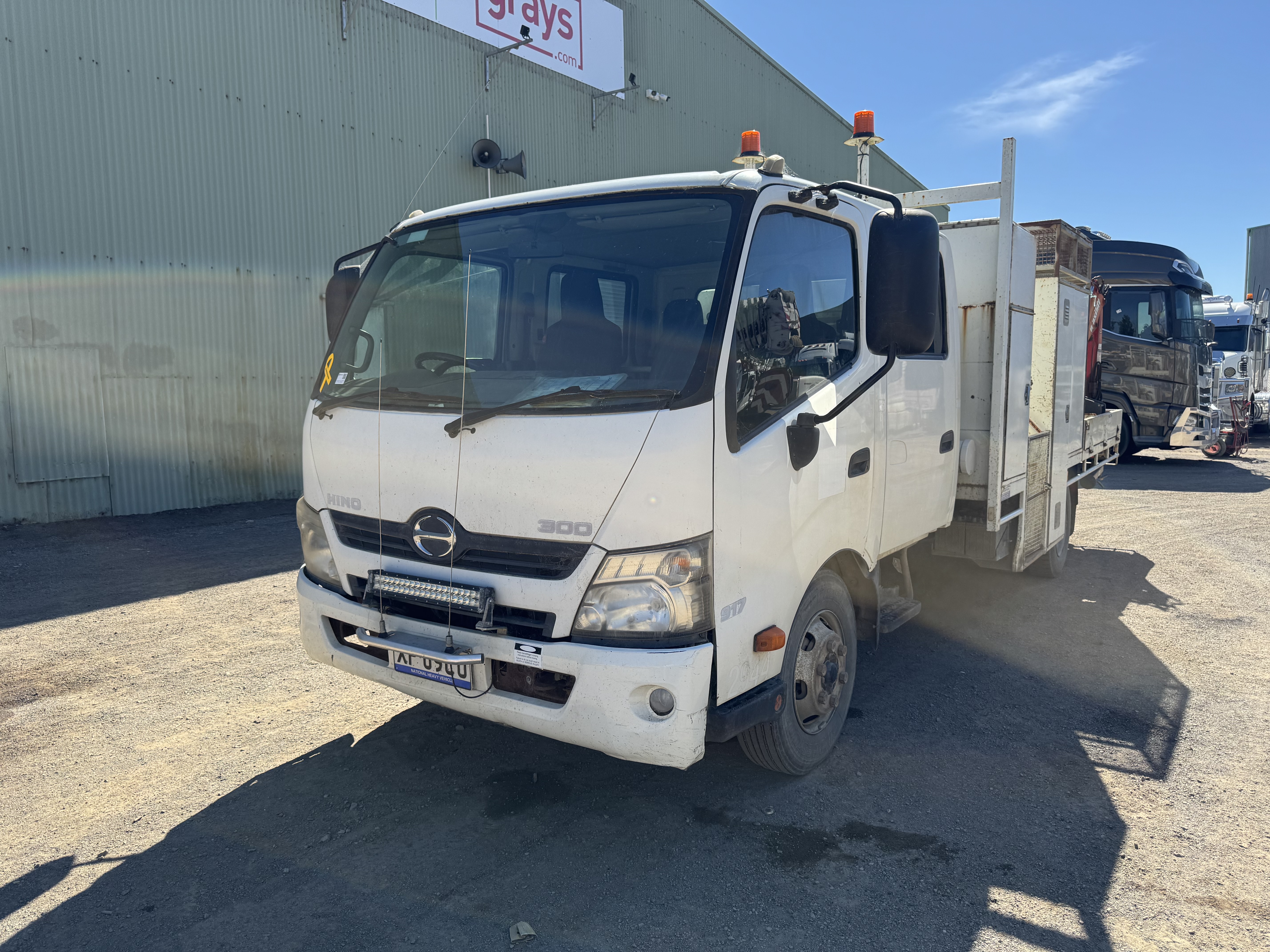 2014 Hino 300 917 4x2