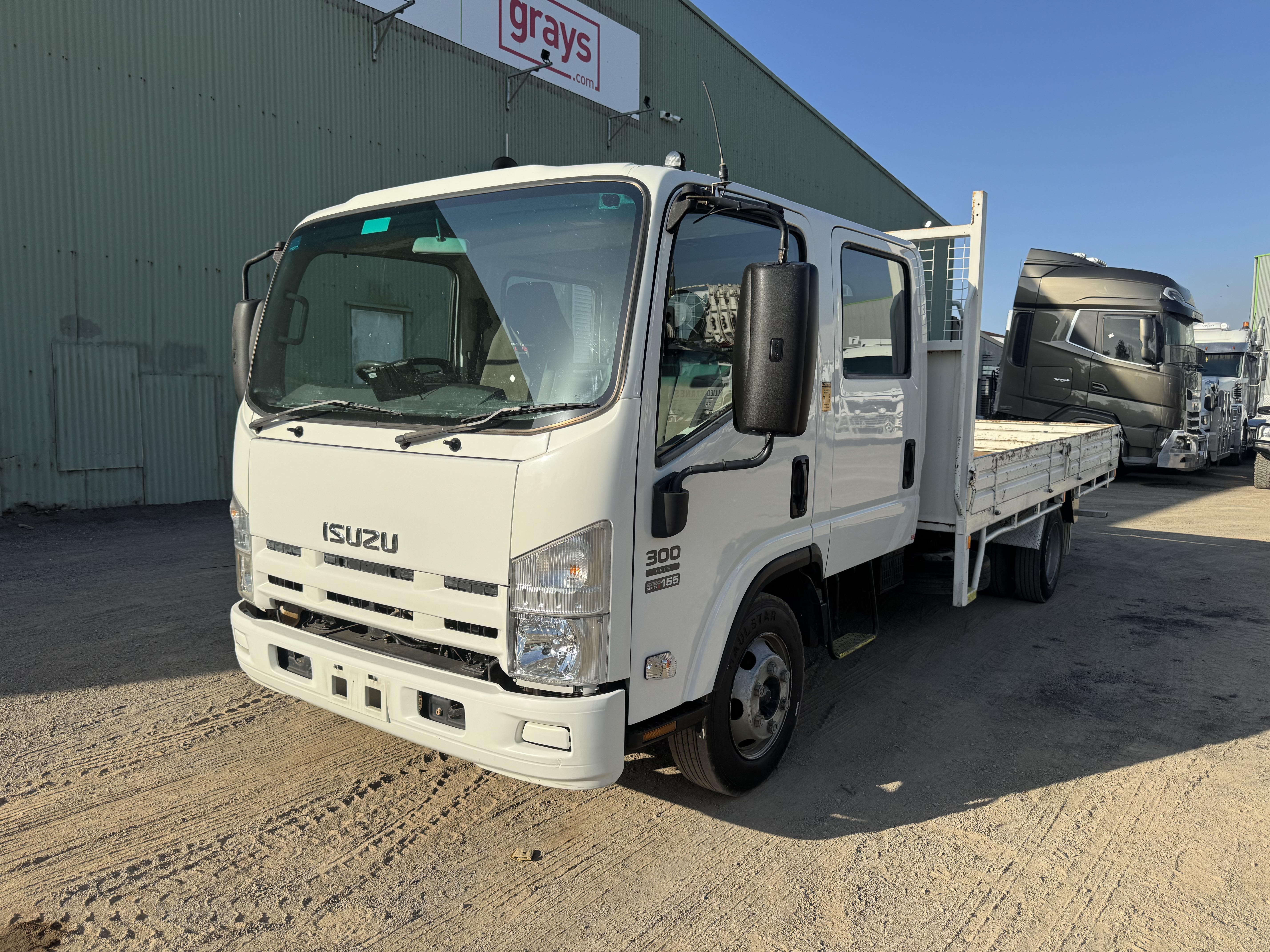 2008 Isuzu NP NH 300 4x2 Tray Truck